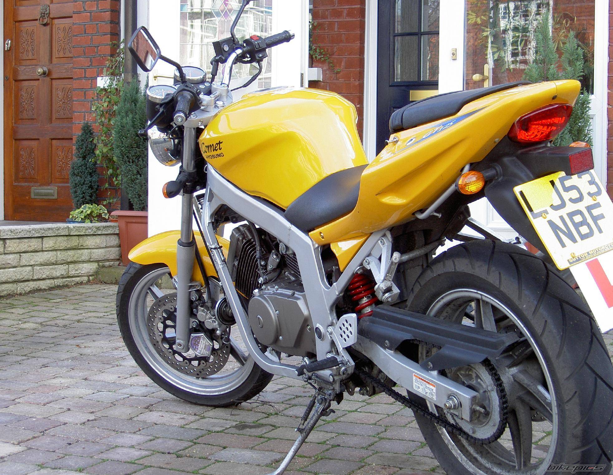 2004 HYOSUNG GT 125 COMET | Picture 104773 motorcycle photo