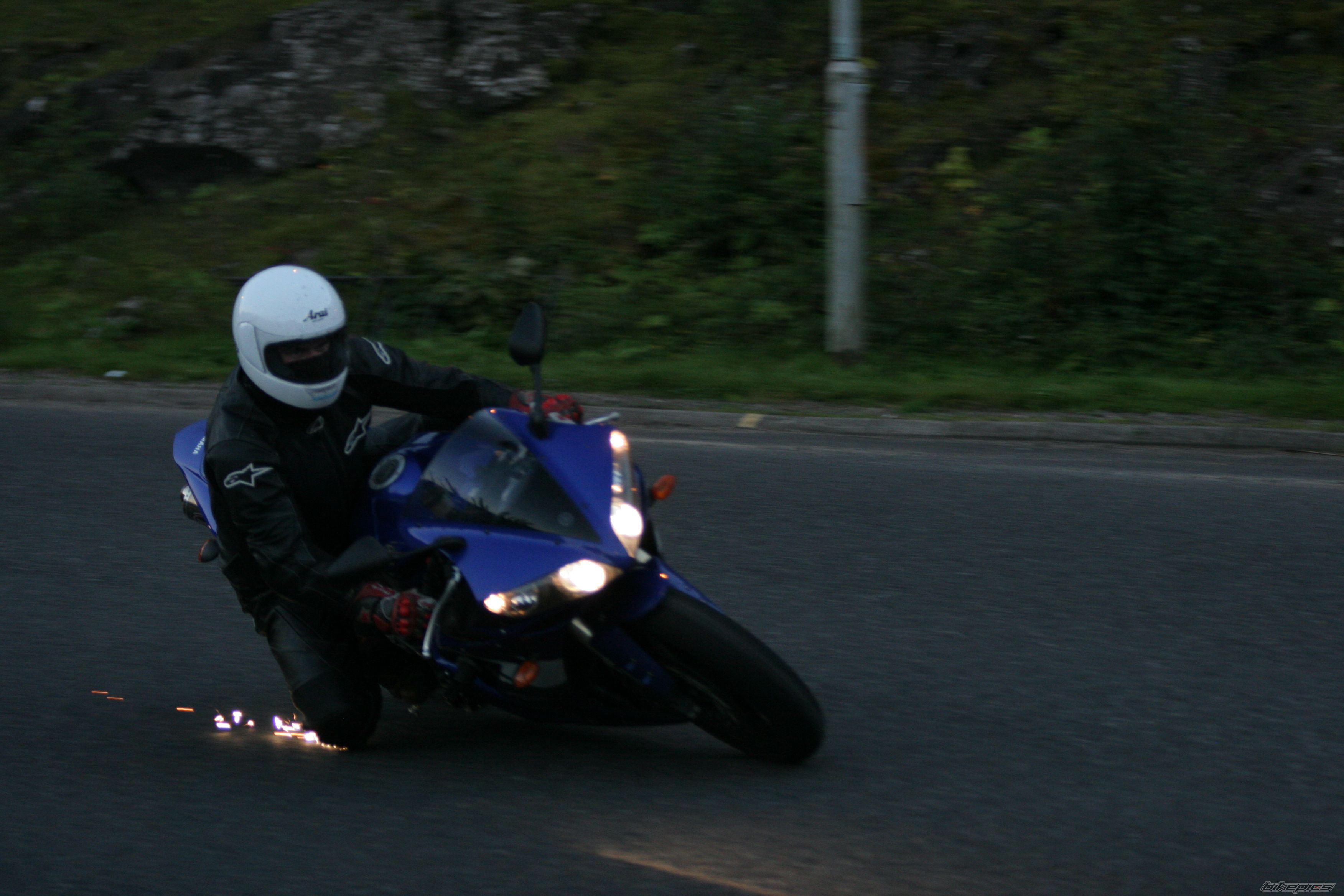 2005 YAMAHA YZF R1 | Picture 1047997 motorcycle photo
