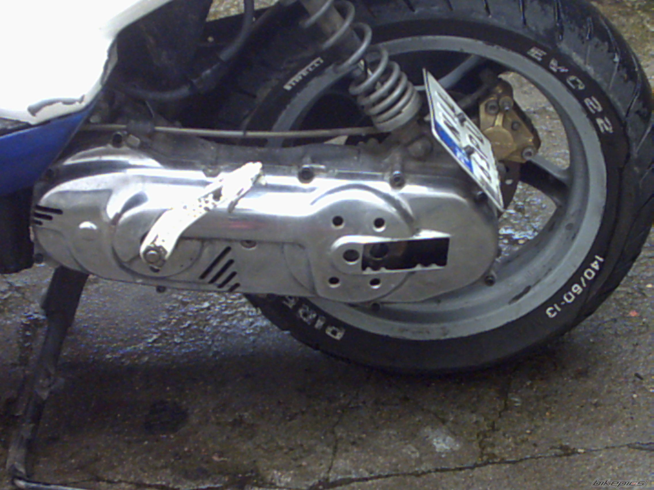 2002 YAMAHA AEROX 50 | Picture 1048107 motorcycle photo