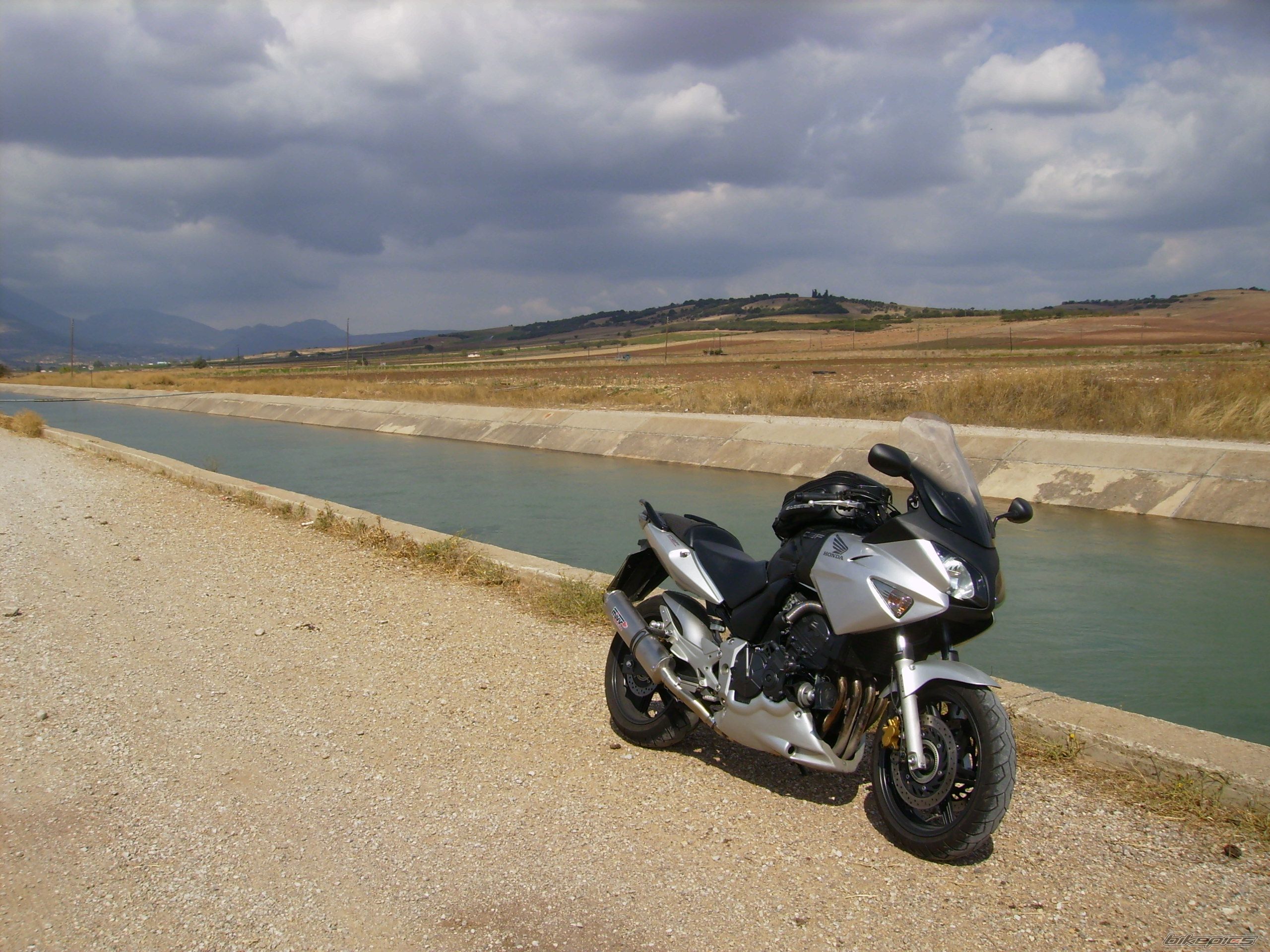 2004 HONDA CBF 600 | Picture 1048240 motorcycle photo