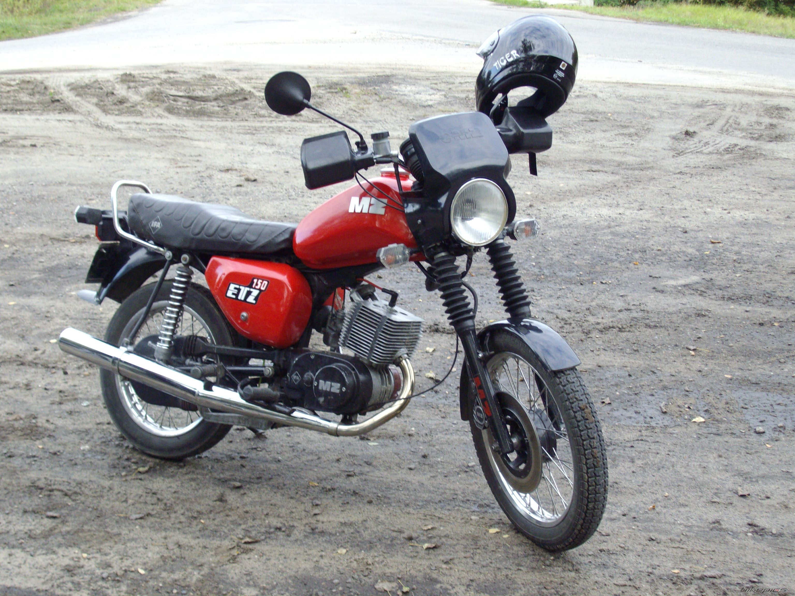 1989 MZ ETZ 150 | Picture 1048418 motorcycle photo