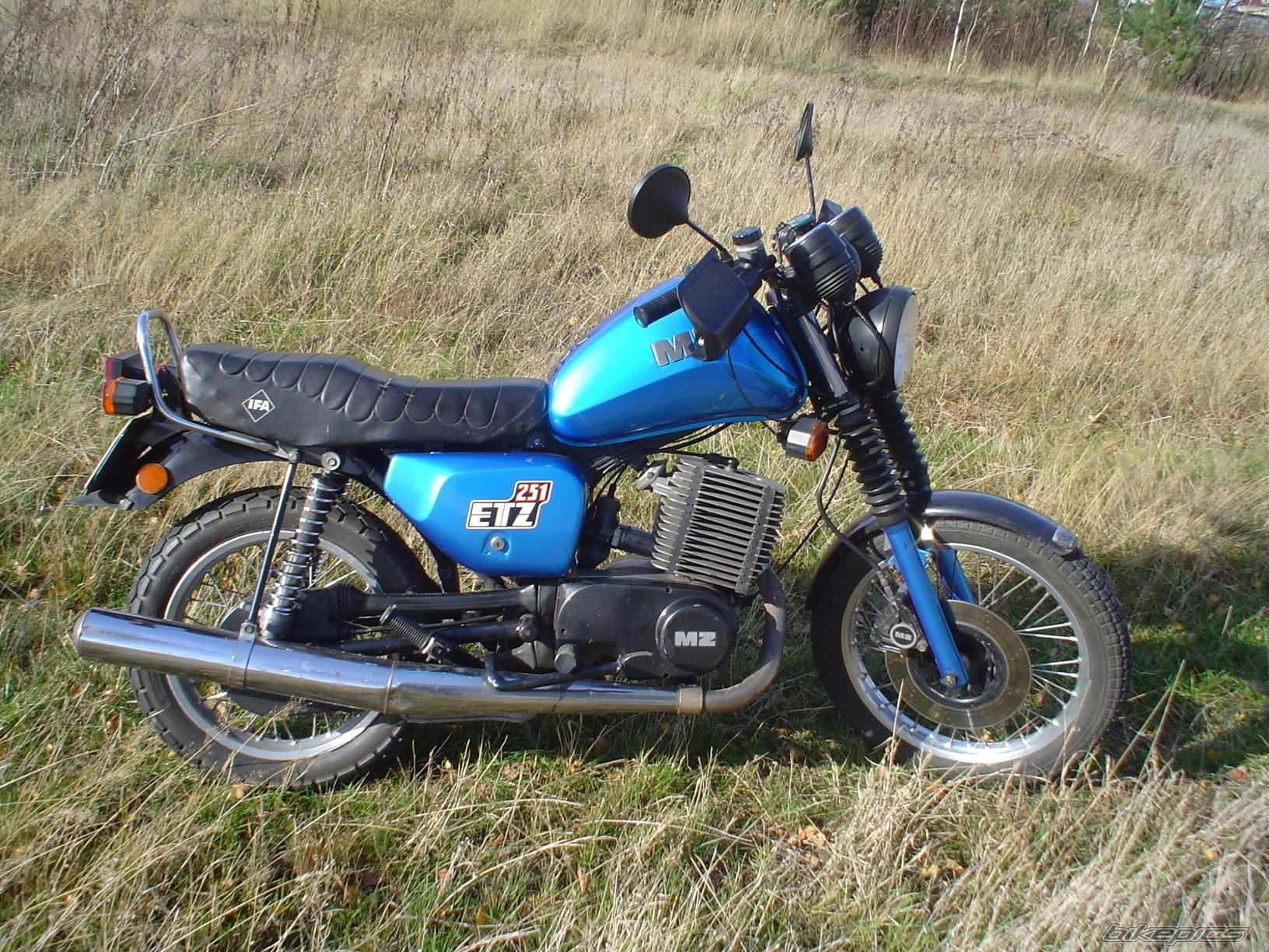 1989 MZ ETZ 251 | Picture 1048793 motorcycle photo
