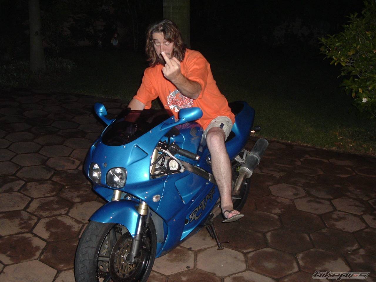 1998 HONDA RVF 400 | Picture 104980 motorcycle photo