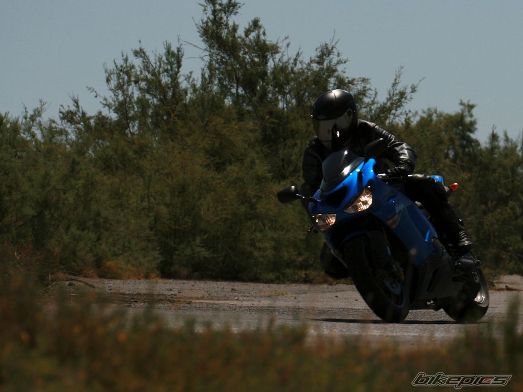 2005 KAWASAKI ZX 6R | Picture 1049998 motorcycle photo