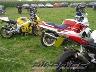 1990 HONDA CBR 1000 F | Picture 1050235 motorcycle photo