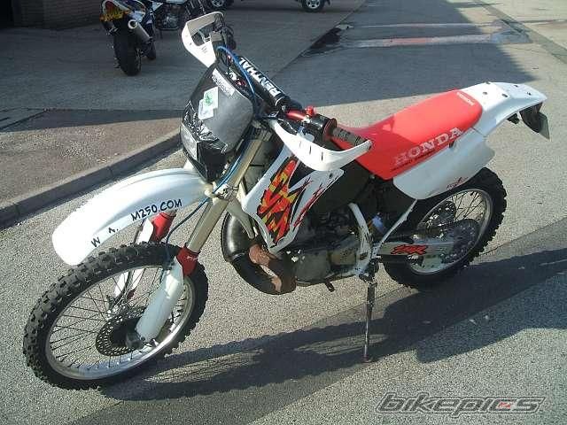 1995 HONDA CRM 250 | Picture 1050498 motorcycle photo