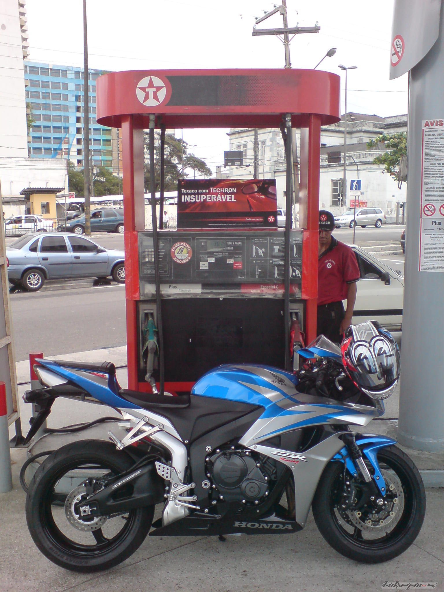 2007 HONDA CBR 600 RR | Picture 1050837 motorcycle photo