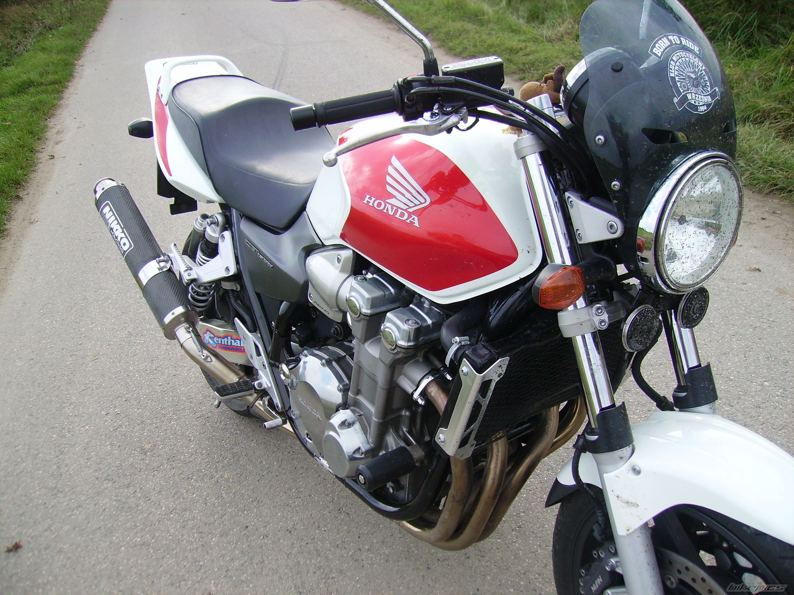 2004 HONDA CB1300 | Picture 1050901 motorcycle photo