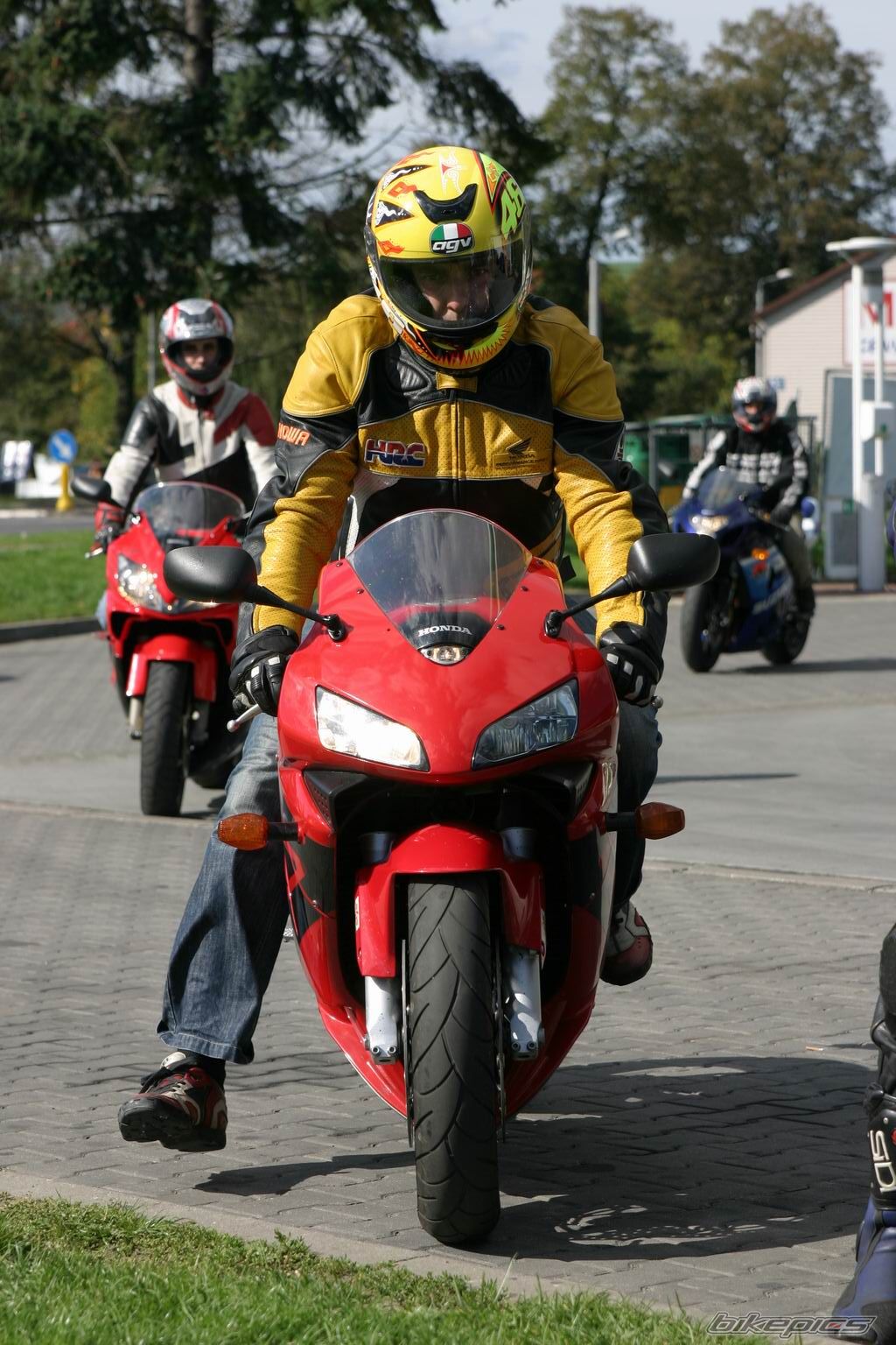 2004 YAMAHA YZF R1 | Picture 1051742 motorcycle photo