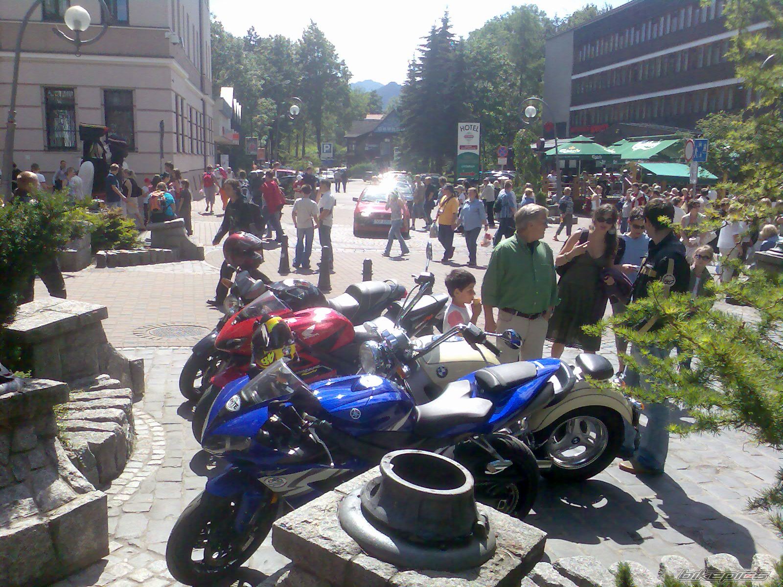 2004 YAMAHA YZF R1 | Picture 1051747 motorcycle photo