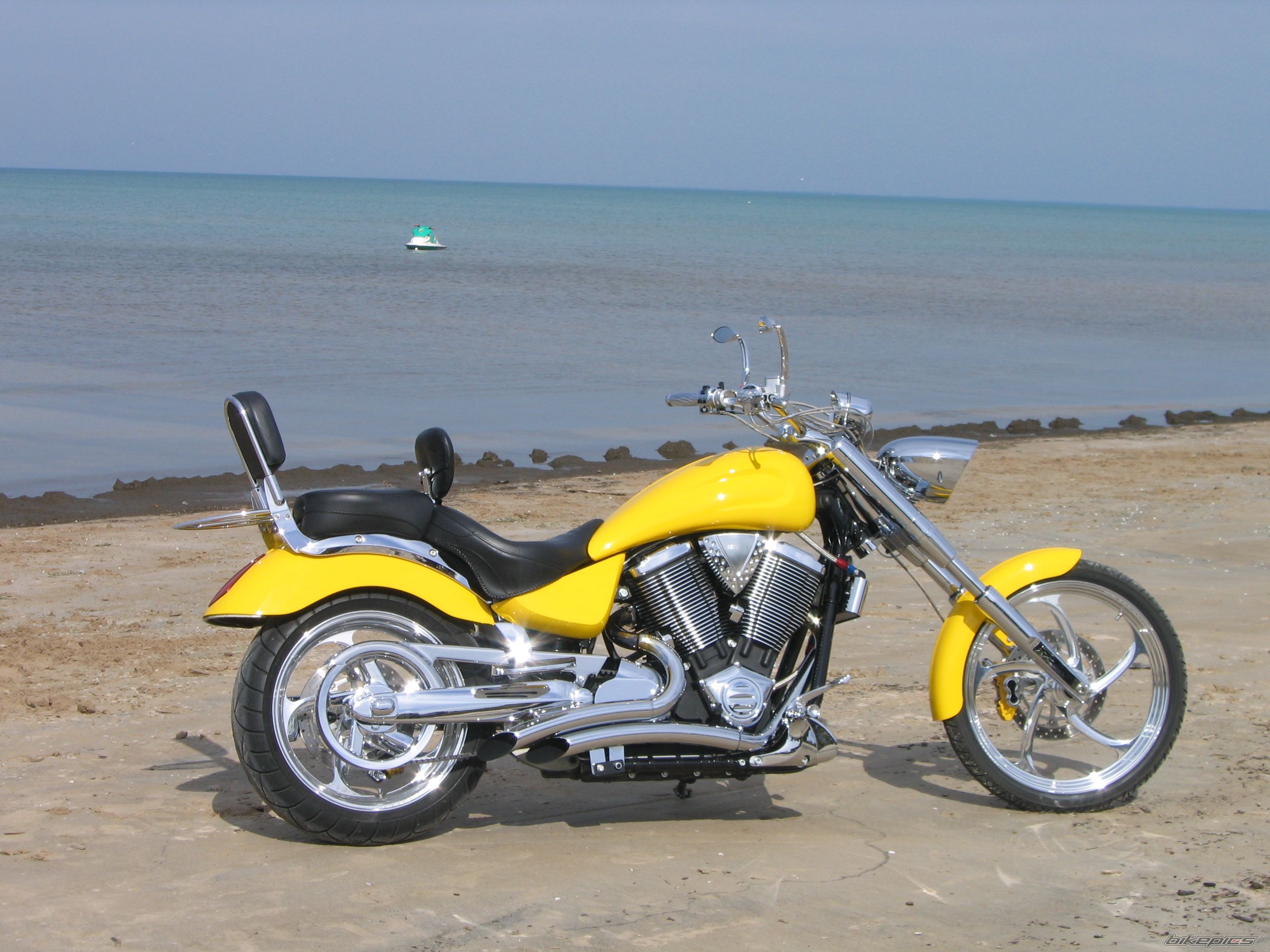 2005 VICTORY VEGAS | Picture 1052344 motorcycle photo