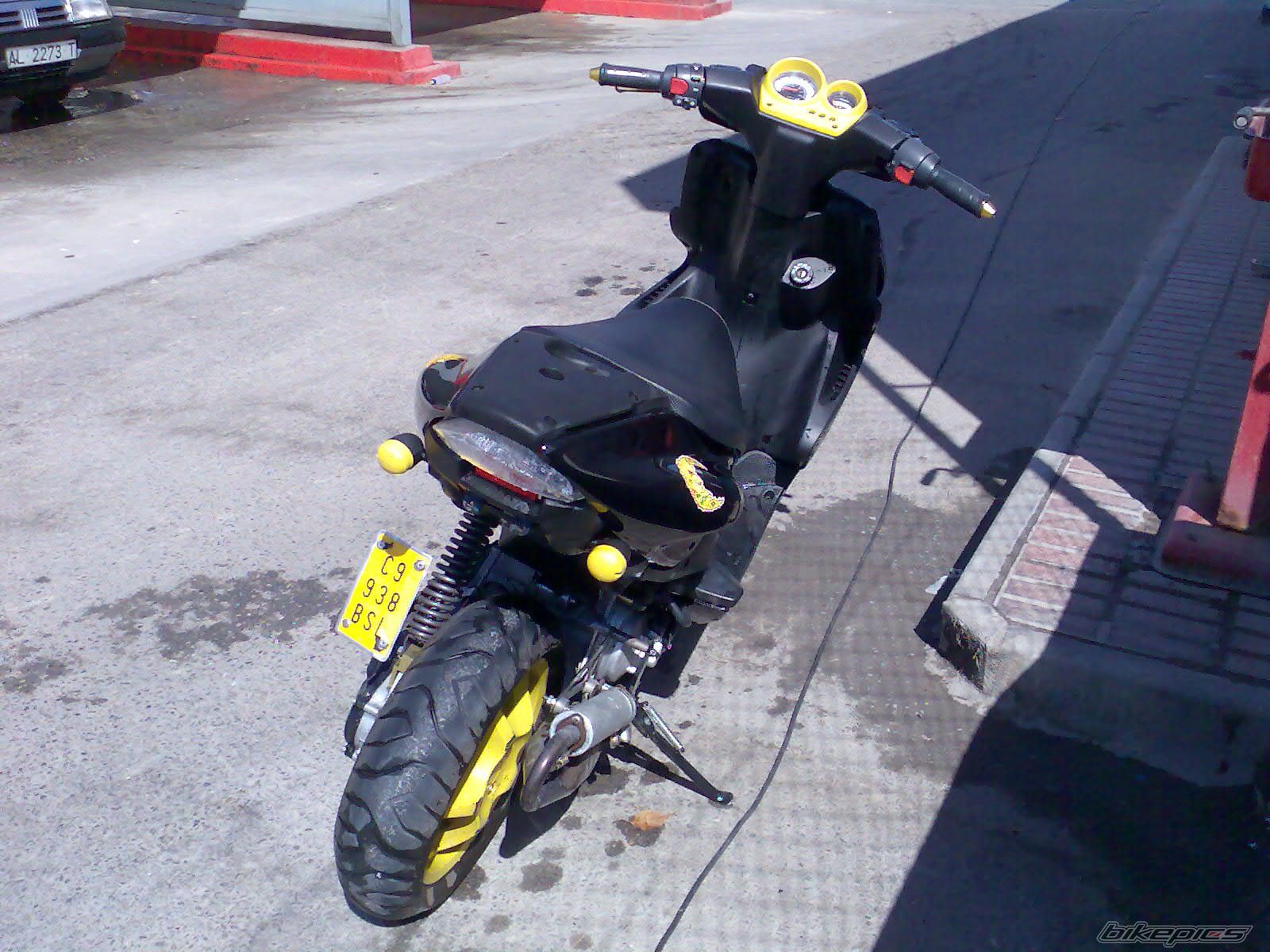 2006 YAMAHA AEROX 50 | Picture 1053339 motorcycle photo