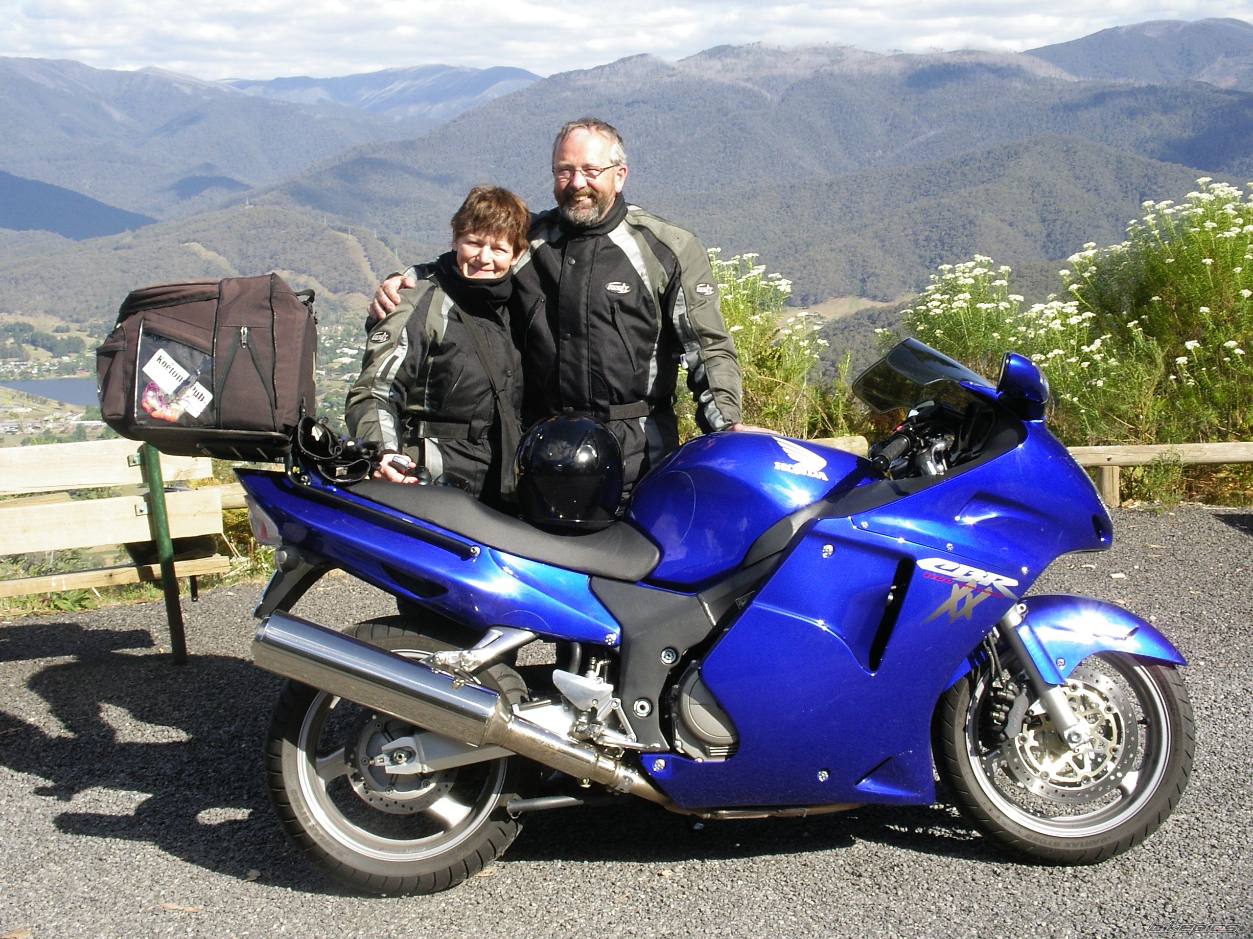2007 HONDA CBR 1100 BLACKBIRD | Picture 1053404 motorcycle photo