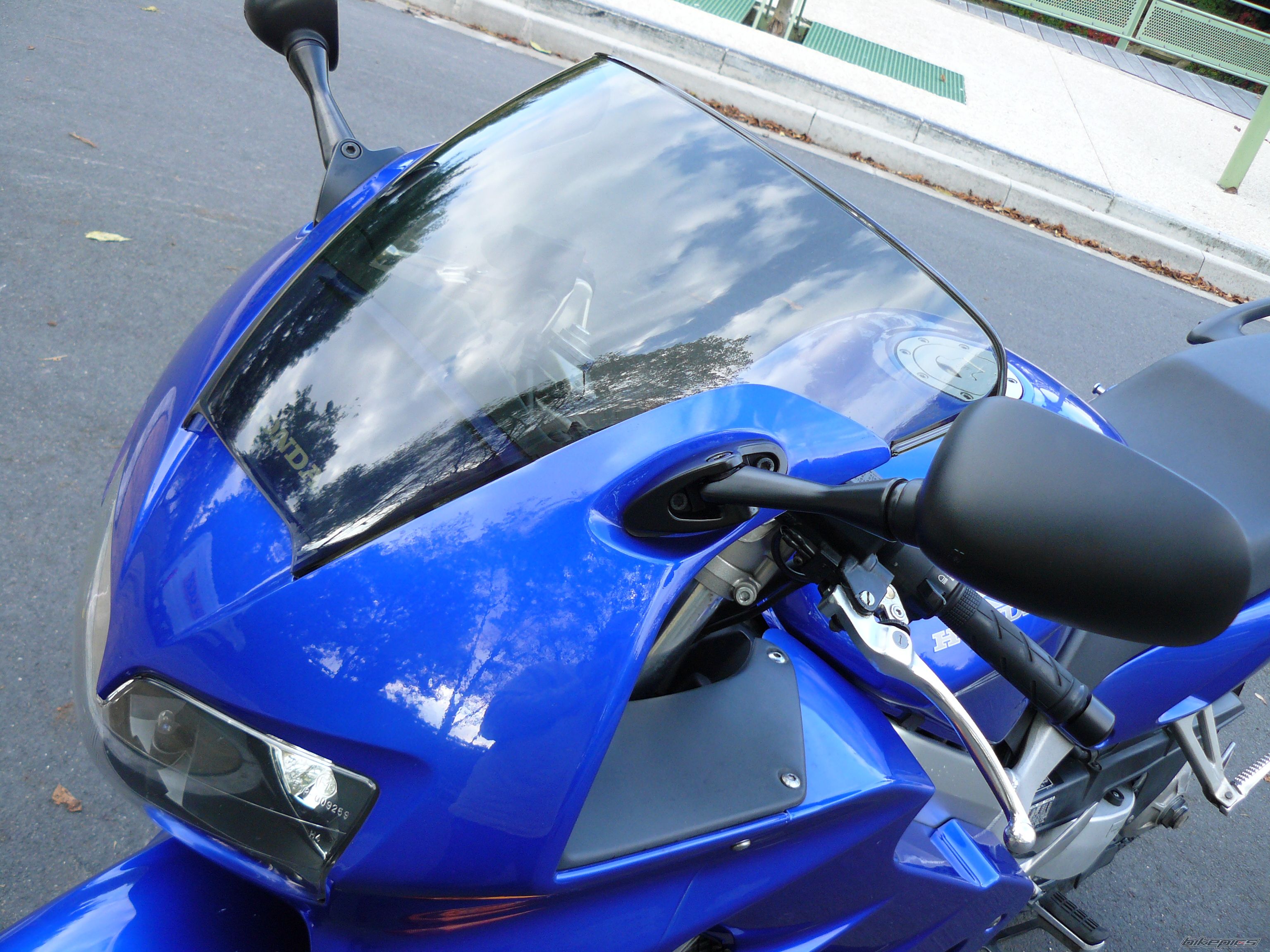 2000 HONDA VFR 800 | Picture 1054459 motorcycle photo