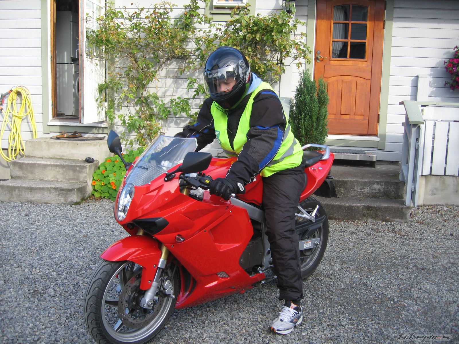 2006 HYOSUNG GT 125 COMET | Picture 1054780 motorcycle photo