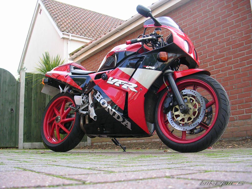1991 HONDA VFR 400 | Picture 1055889 motorcycle photo