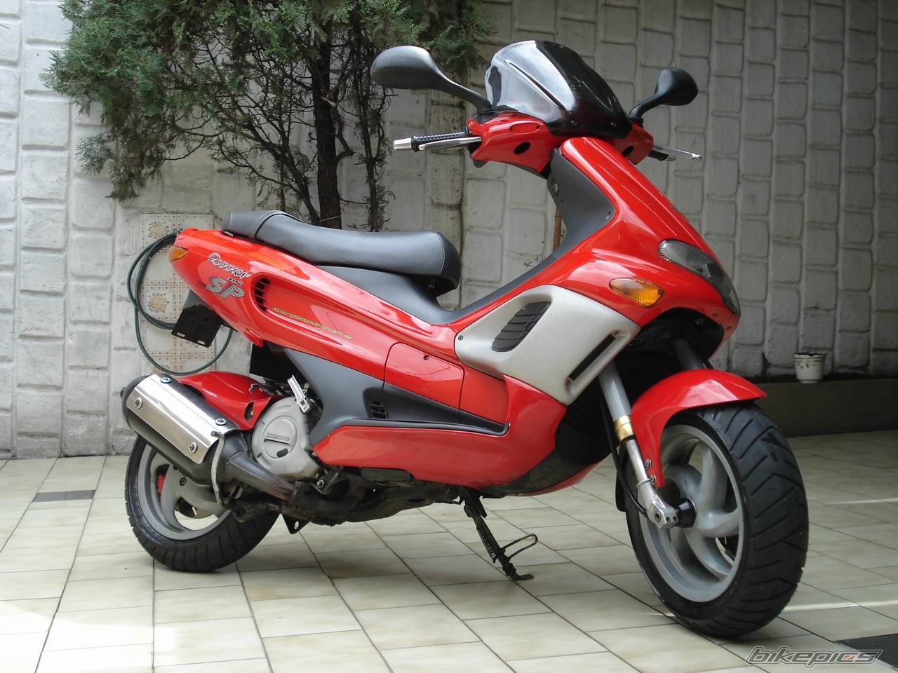 2001 GILERA RUNNER 125 SP | Picture 1056595 motorcycle photo