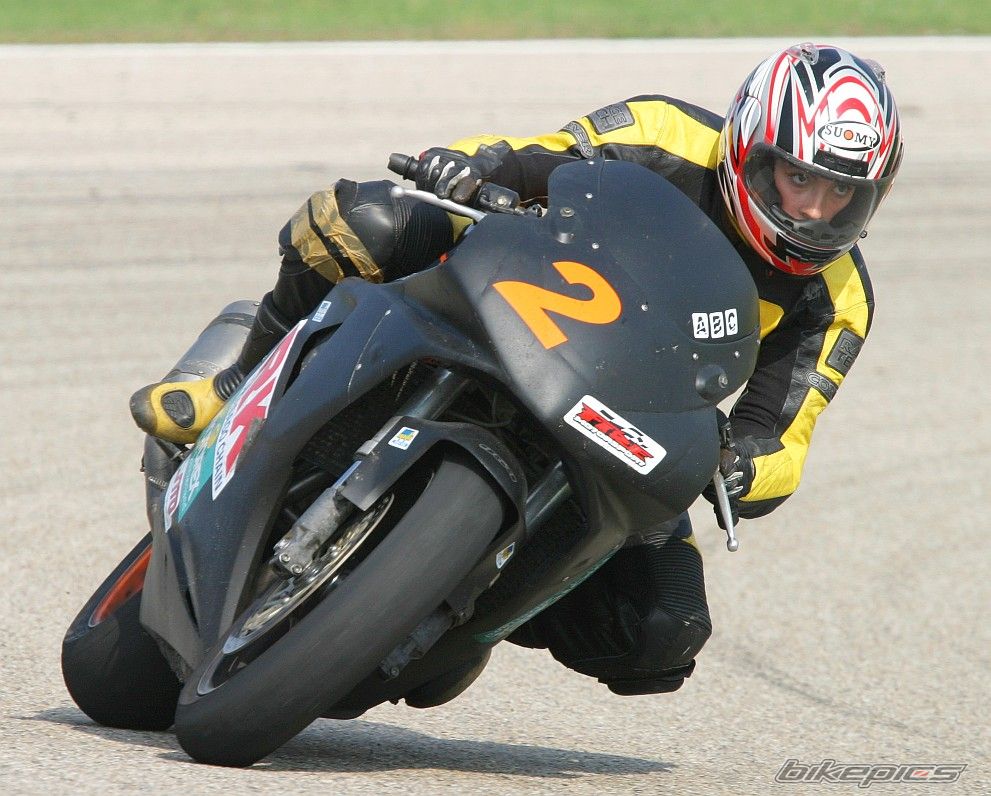 2003 HONDA CBR 900 | Picture 1057182 motorcycle photo