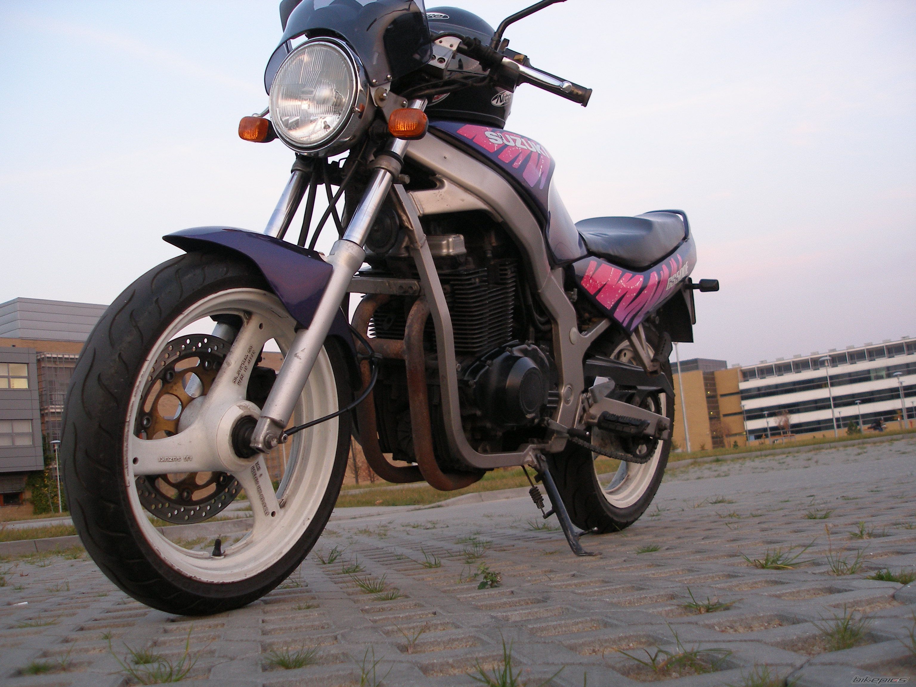 1992 SUZUKI GS 500 | Picture 1058638 motorcycle photo