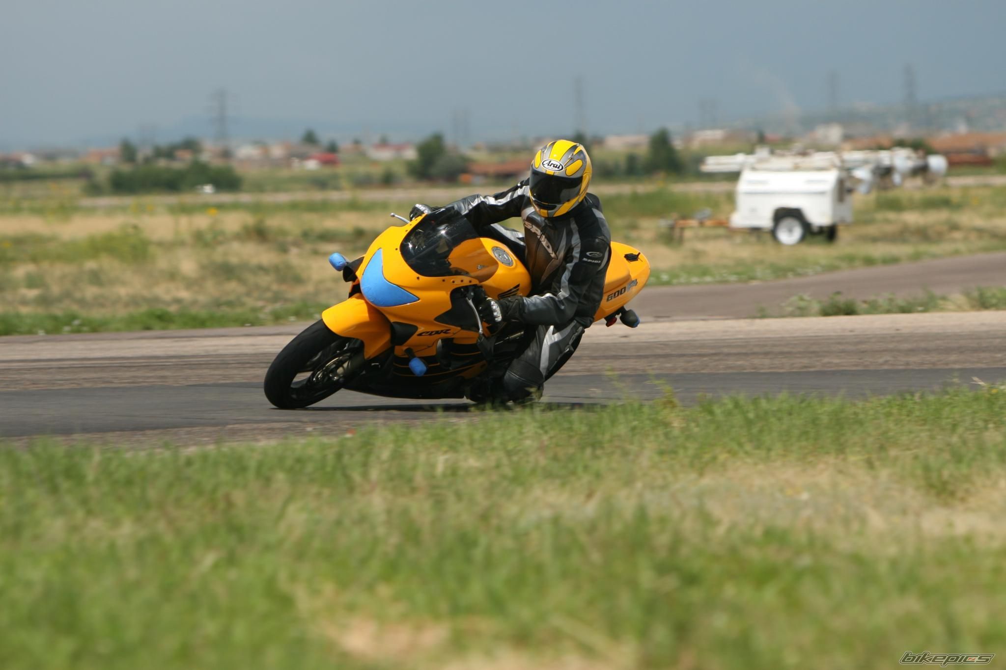 2000 HONDA CBR 600 | Picture 1058854 motorcycle photo