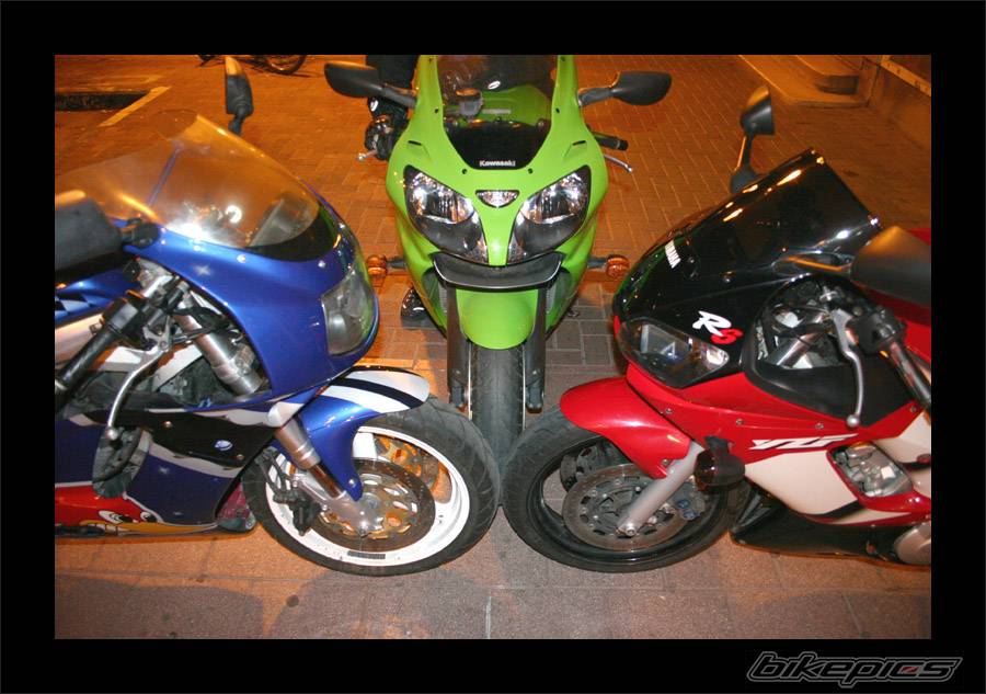 1995 SUZUKI GSX R 750 | Picture 105918 motorcycle photo
