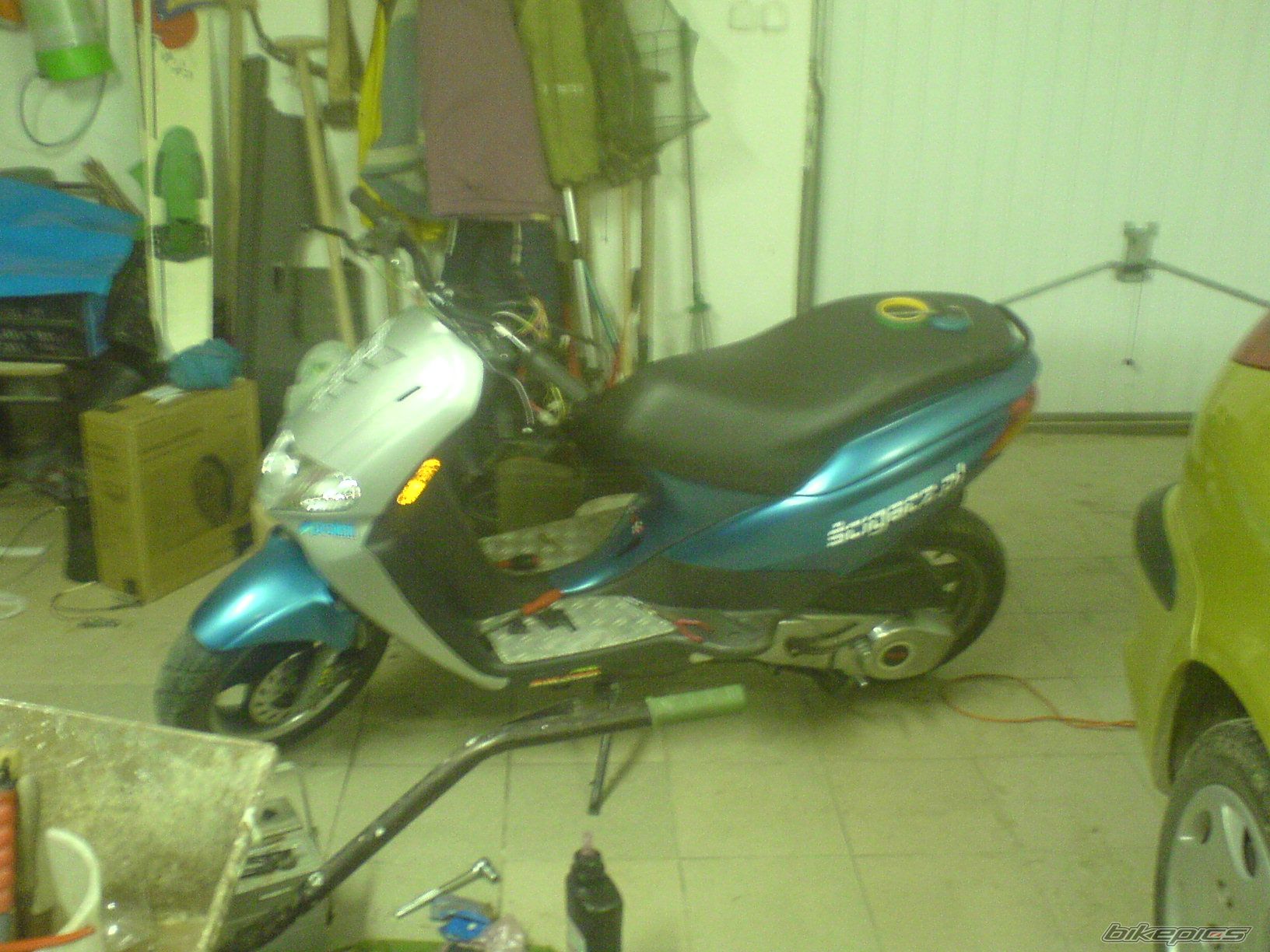 2002 DERBI ATLANTIS | Picture 1059512 motorcycle photo