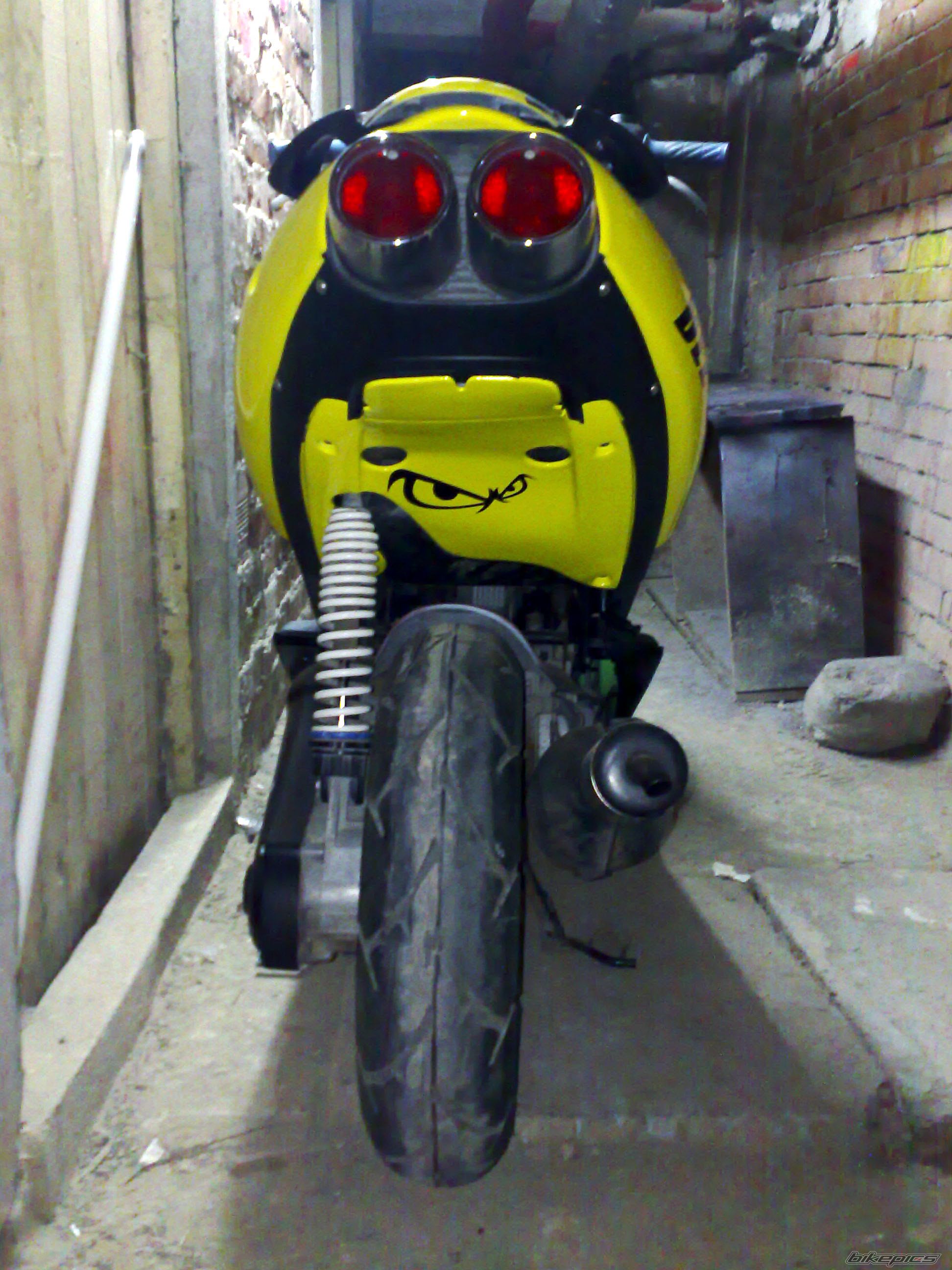1998 APRILIA SR 50 | Picture 1060159 motorcycle photo