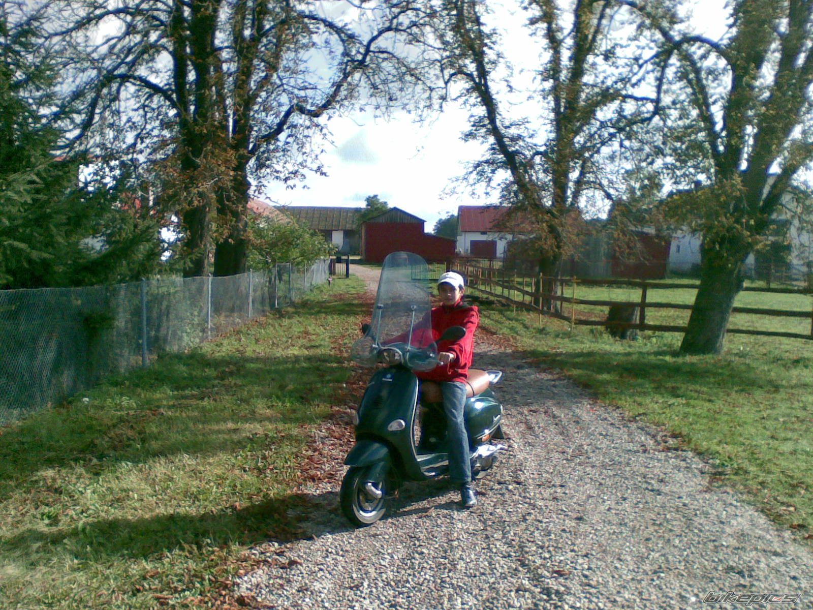 2002 VESPA ET4 150 | Picture 1060179 motorcycle photo