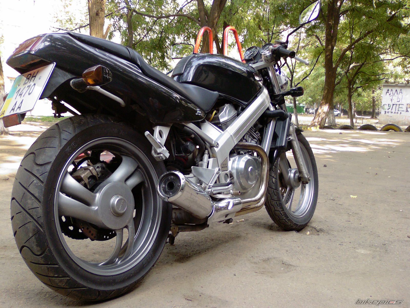 1992 HONDA BROS 400 | Picture 1061639 motorcycle photo