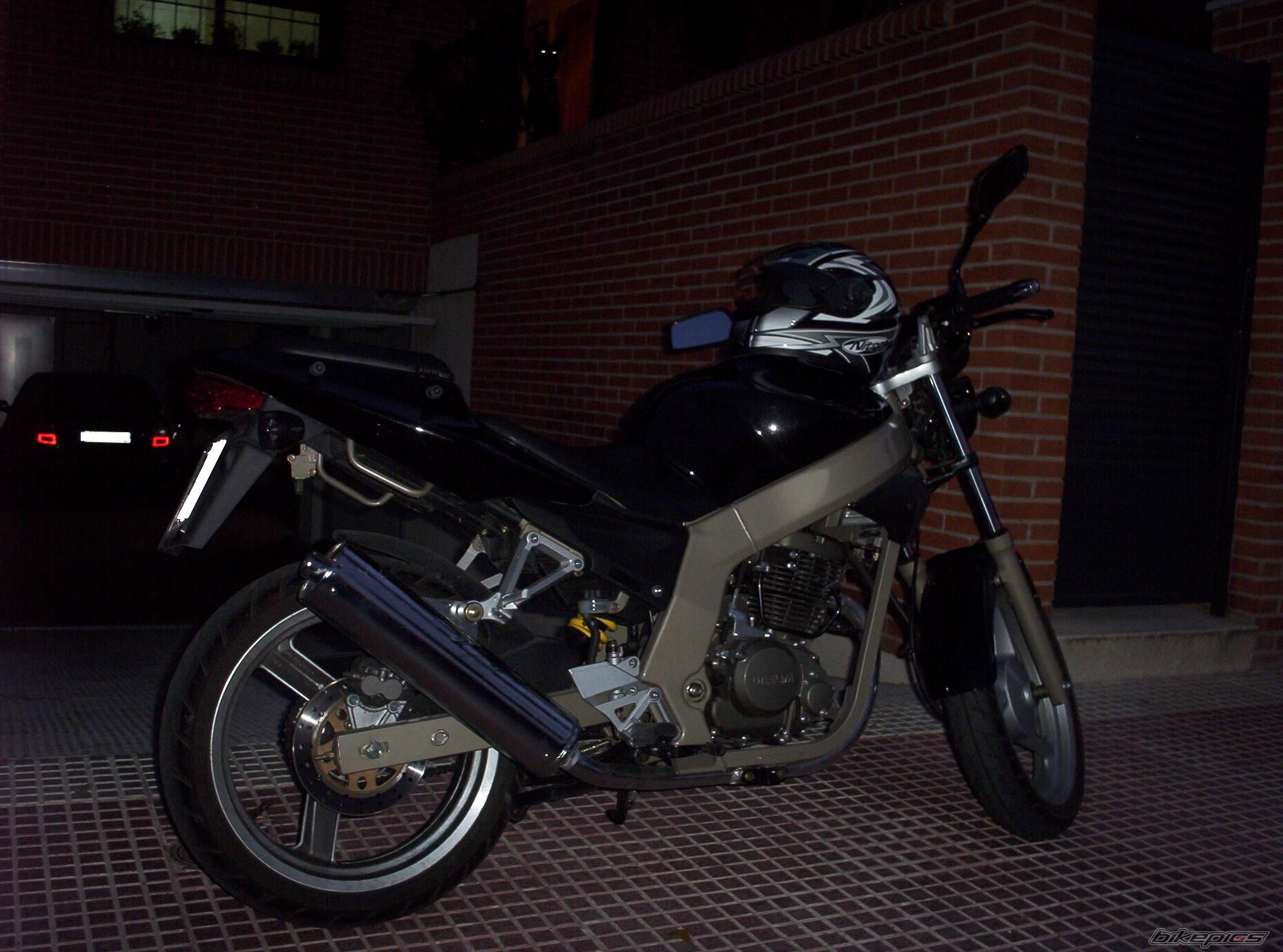 2004 DAELIM ROADWIN | Picture 1062073 motorcycle photo