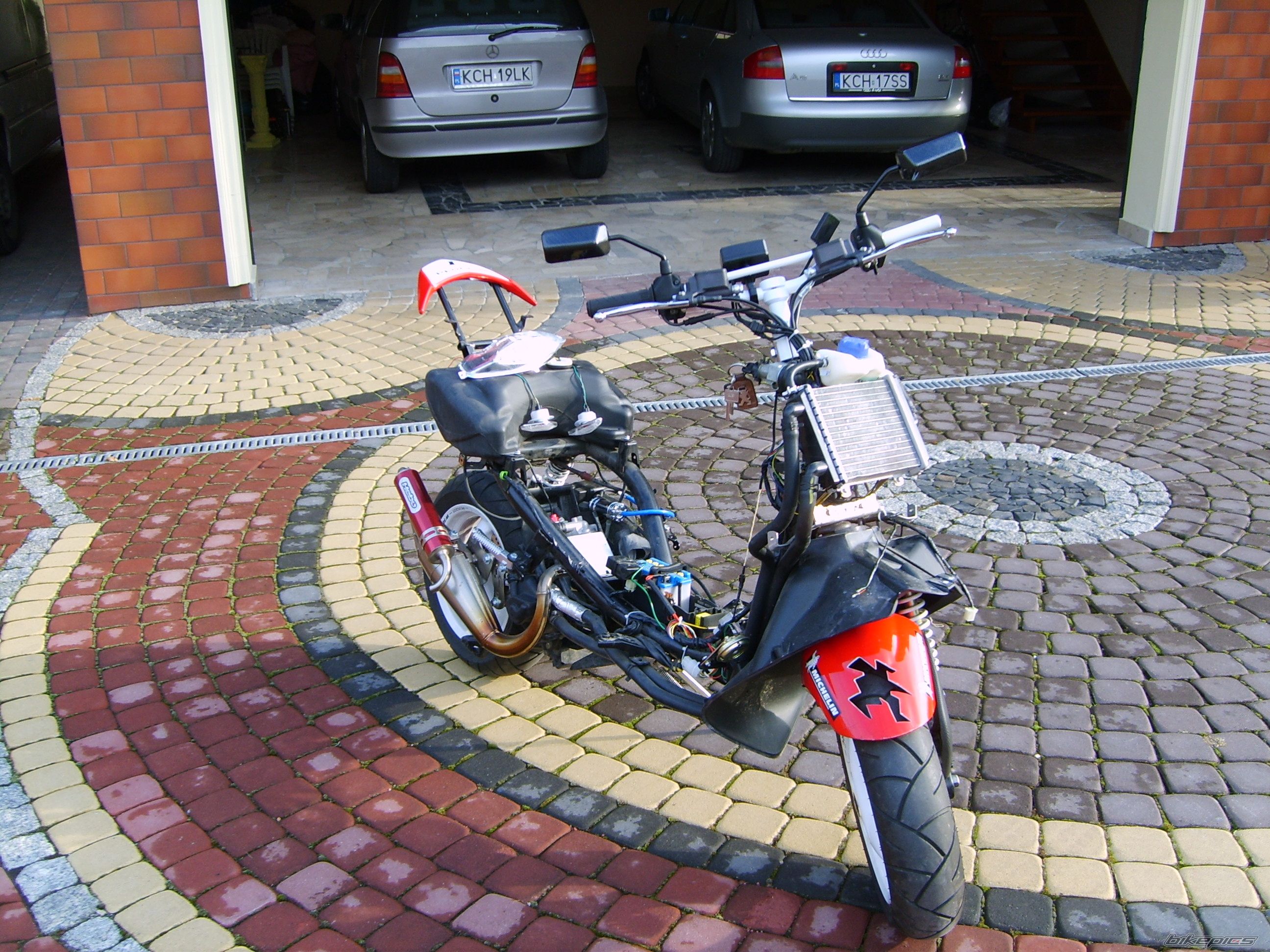 2004 PEUGEOT SPEEDFIGHT2 50 | Picture 1062348 motorcycle photo