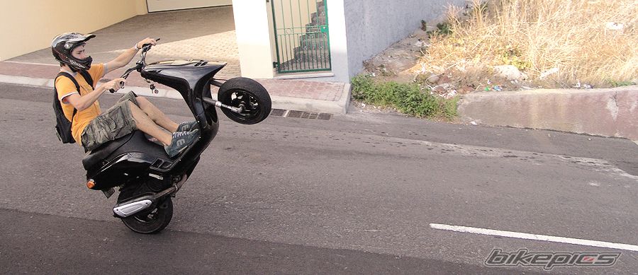 2001 PIAGGIO TYPHOON 125 | Picture 1062964 motorcycle photo
