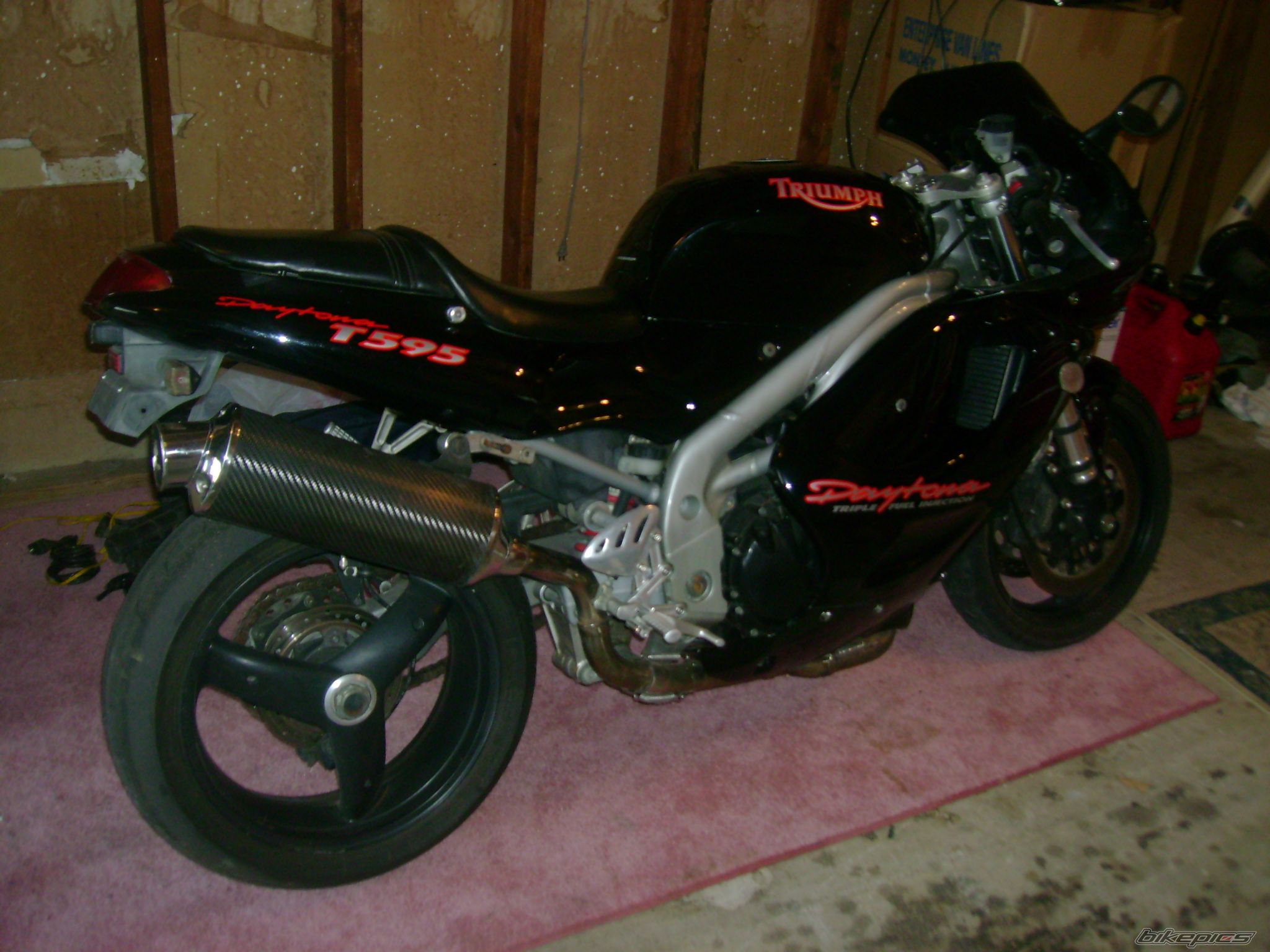 1998 TRIUMPH T 595 | Picture 1064168 motorcycle photo