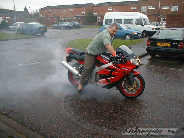 2000 KAWASAKI ZX 6R | Picture 1065 motorcycle photo