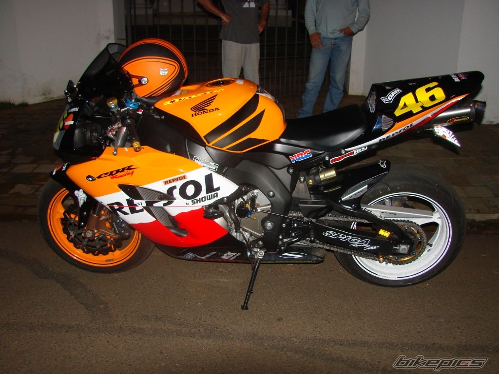 2005 HONDA CBR 1000  RR | Picture 1066889 motorcycle photo
