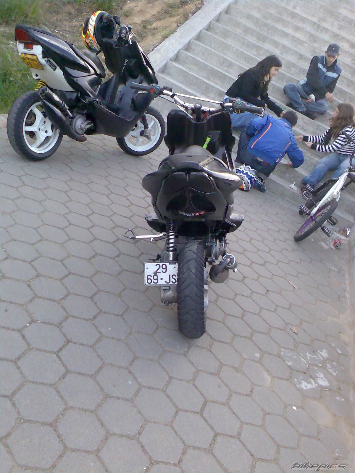 2007 YAMAHA AEROX 50 | Picture 1067975 motorcycle photo