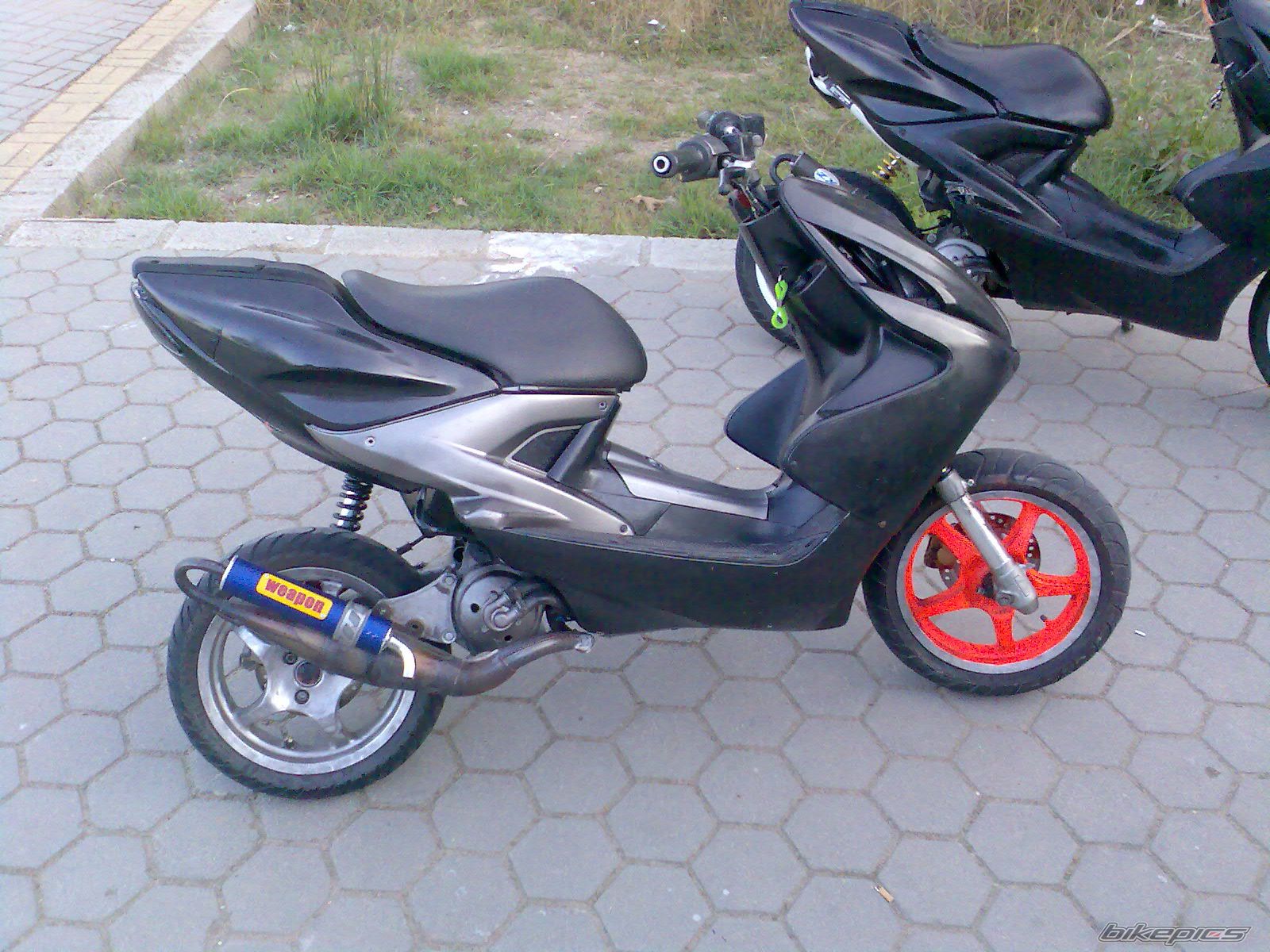 2007 YAMAHA AEROX 50 | Picture 1067979 motorcycle photo