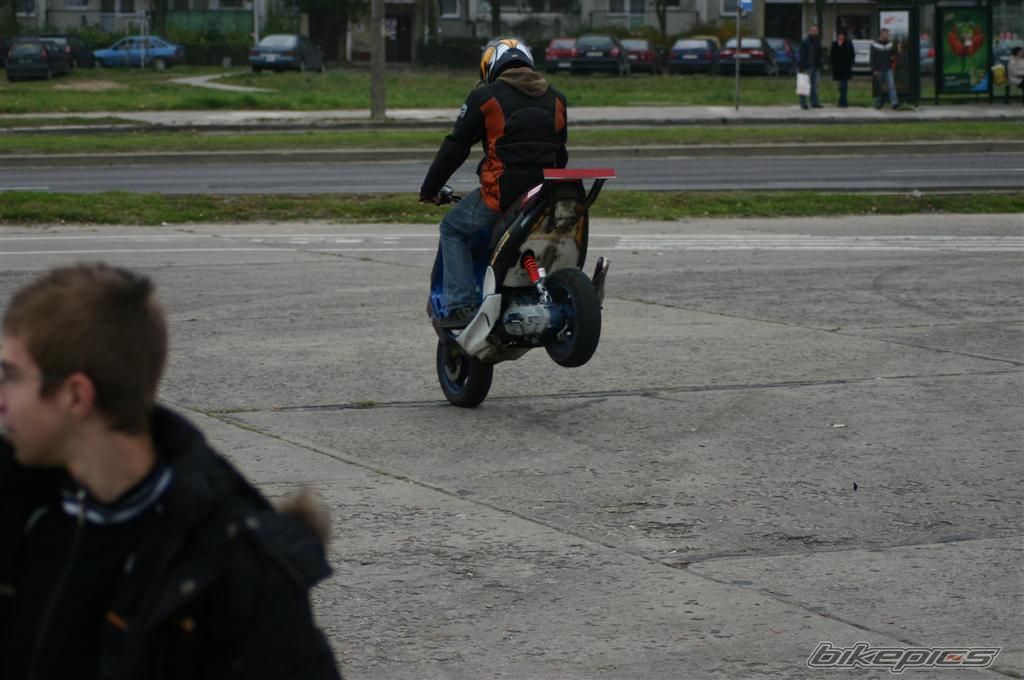 2007 MALAGUTI PHANTOM 50 F12 | Picture 1068819 motorcycle photo