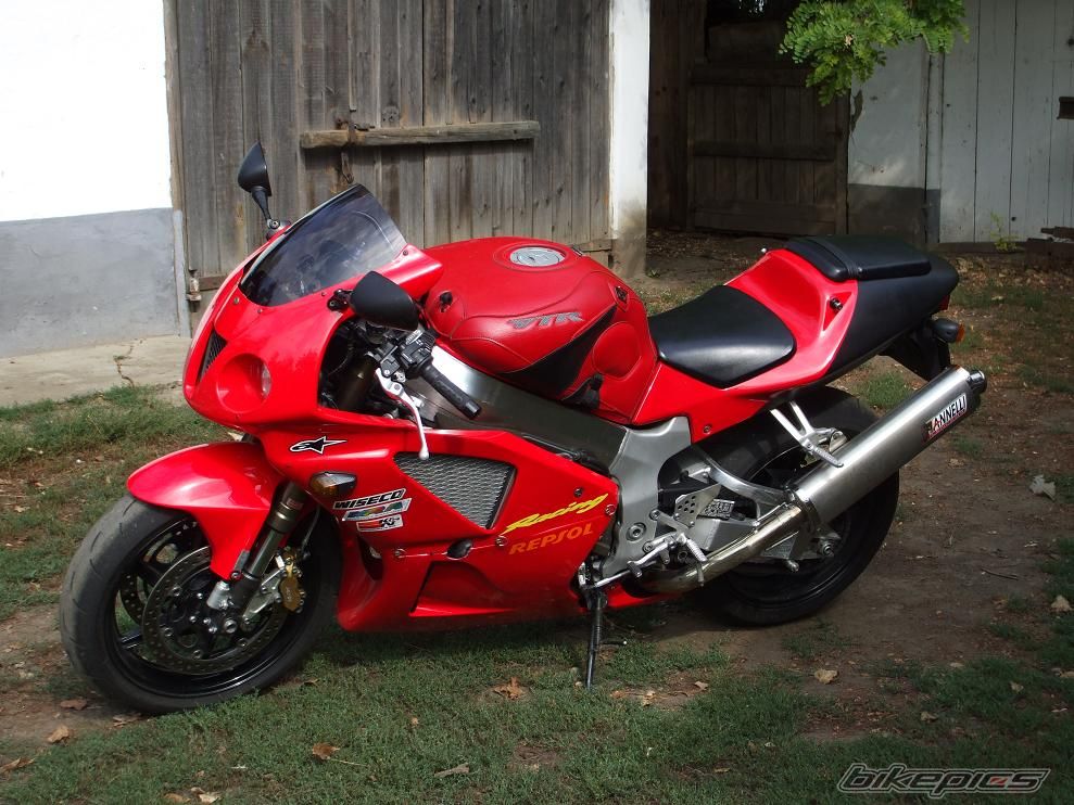2001 HONDA VTR 1000 SP1 | Picture 1068837 motorcycle photo