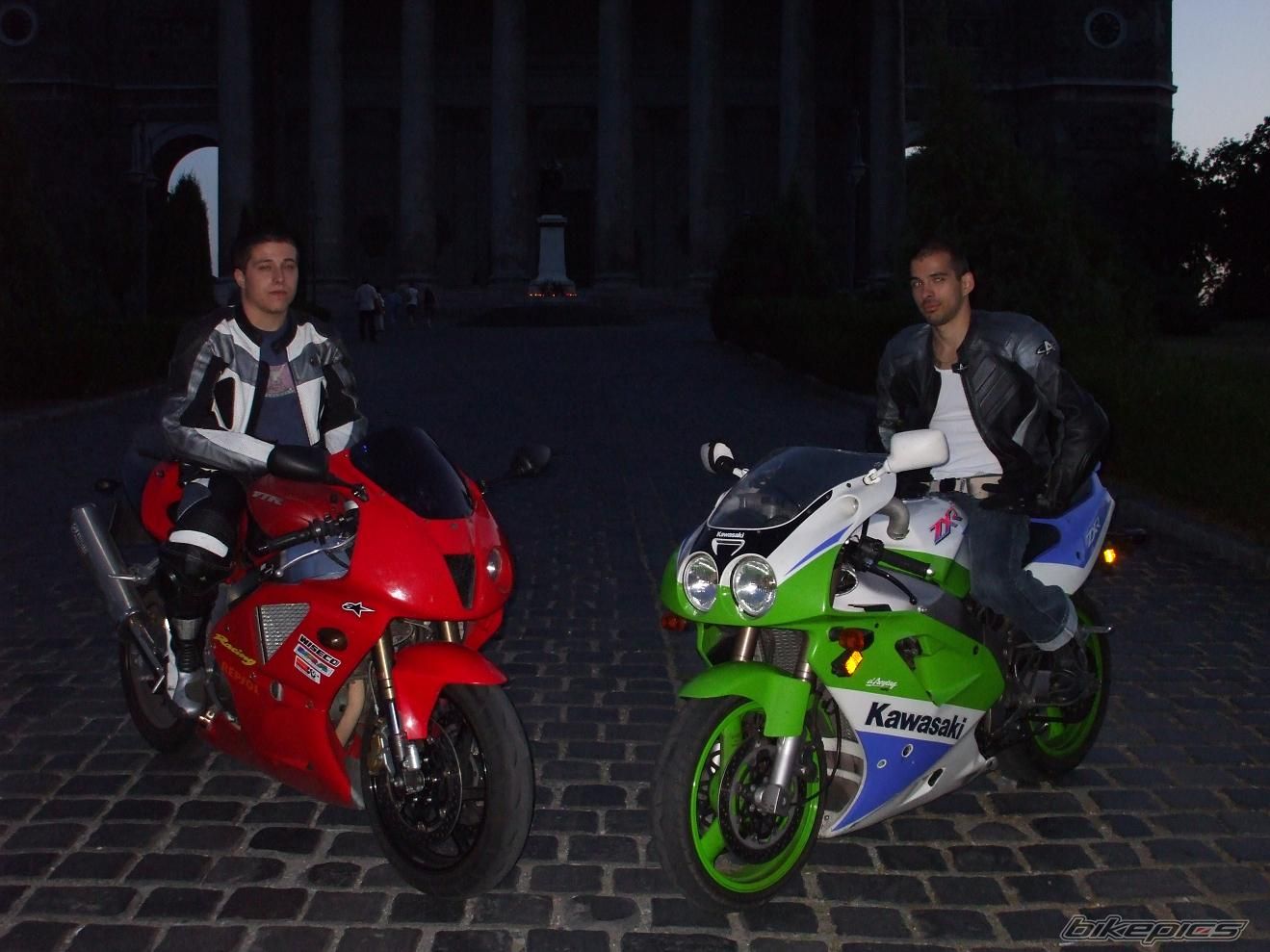 2001 HONDA VTR 1000 SP1 | Picture 1068849 motorcycle photo