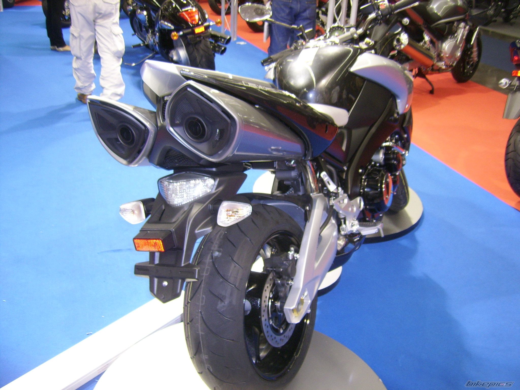 2007 SUZUKI HAYABUSA | Picture 1069264 motorcycle photo