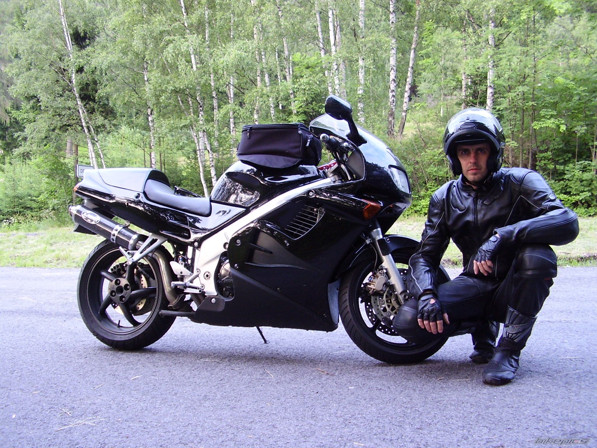 1994 HONDA VFR 750 | Picture 1069450 motorcycle photo