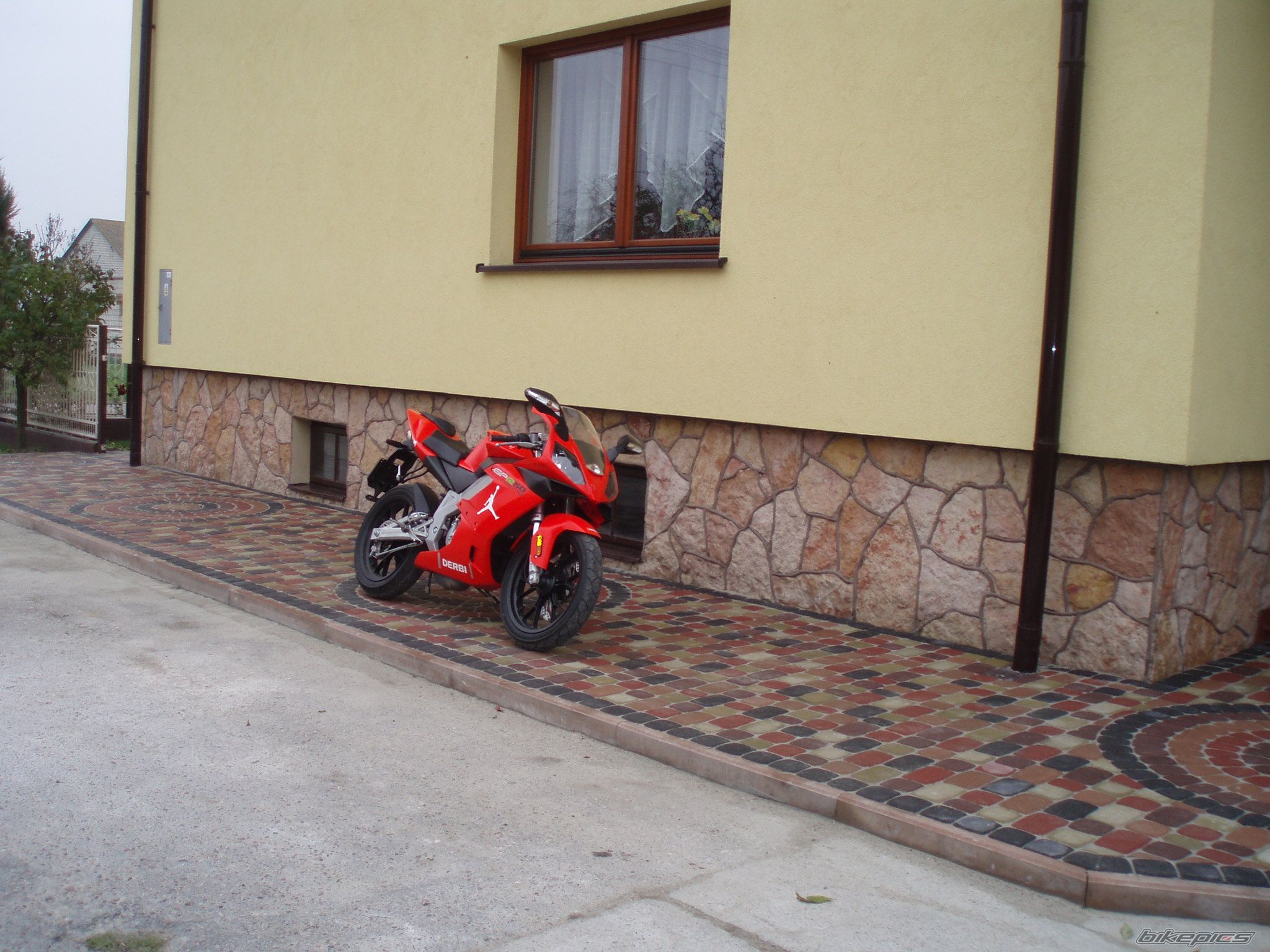2005 DERBI GPR | Picture 1070021 motorcycle photo