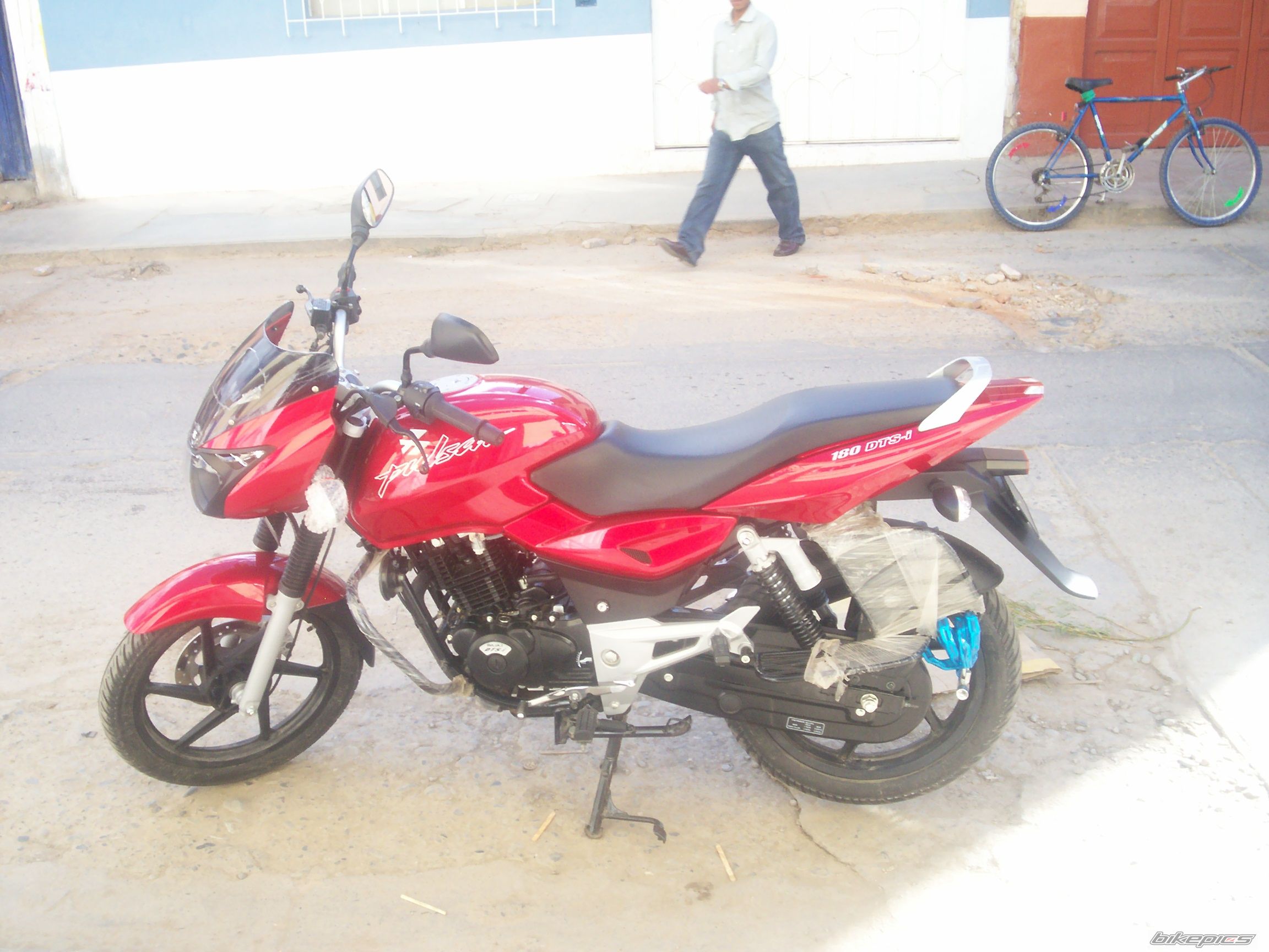 2007 BAJAJ PULSAR 180 | Picture 1070151 motorcycle photo