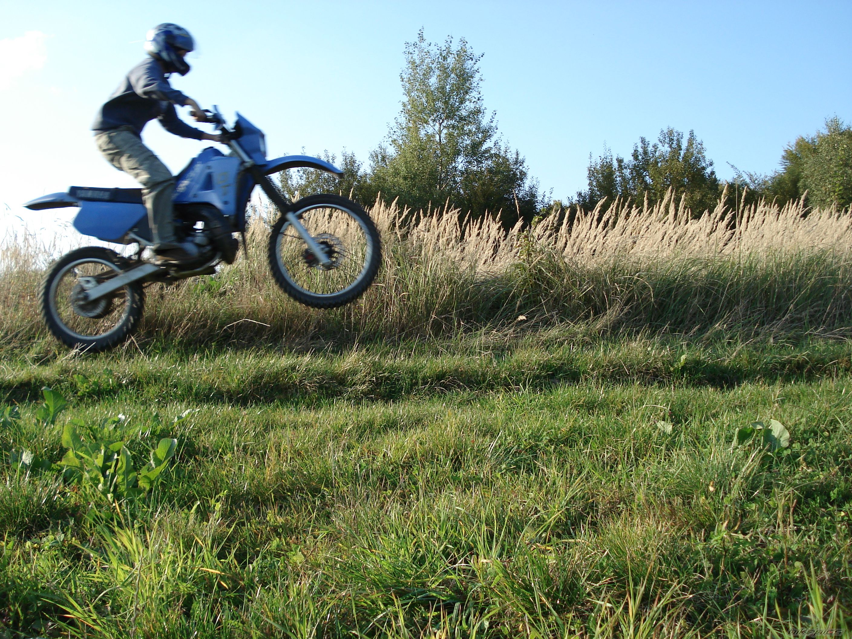 2000 YAMAHA DT 125 | Picture 1073015 motorcycle photo