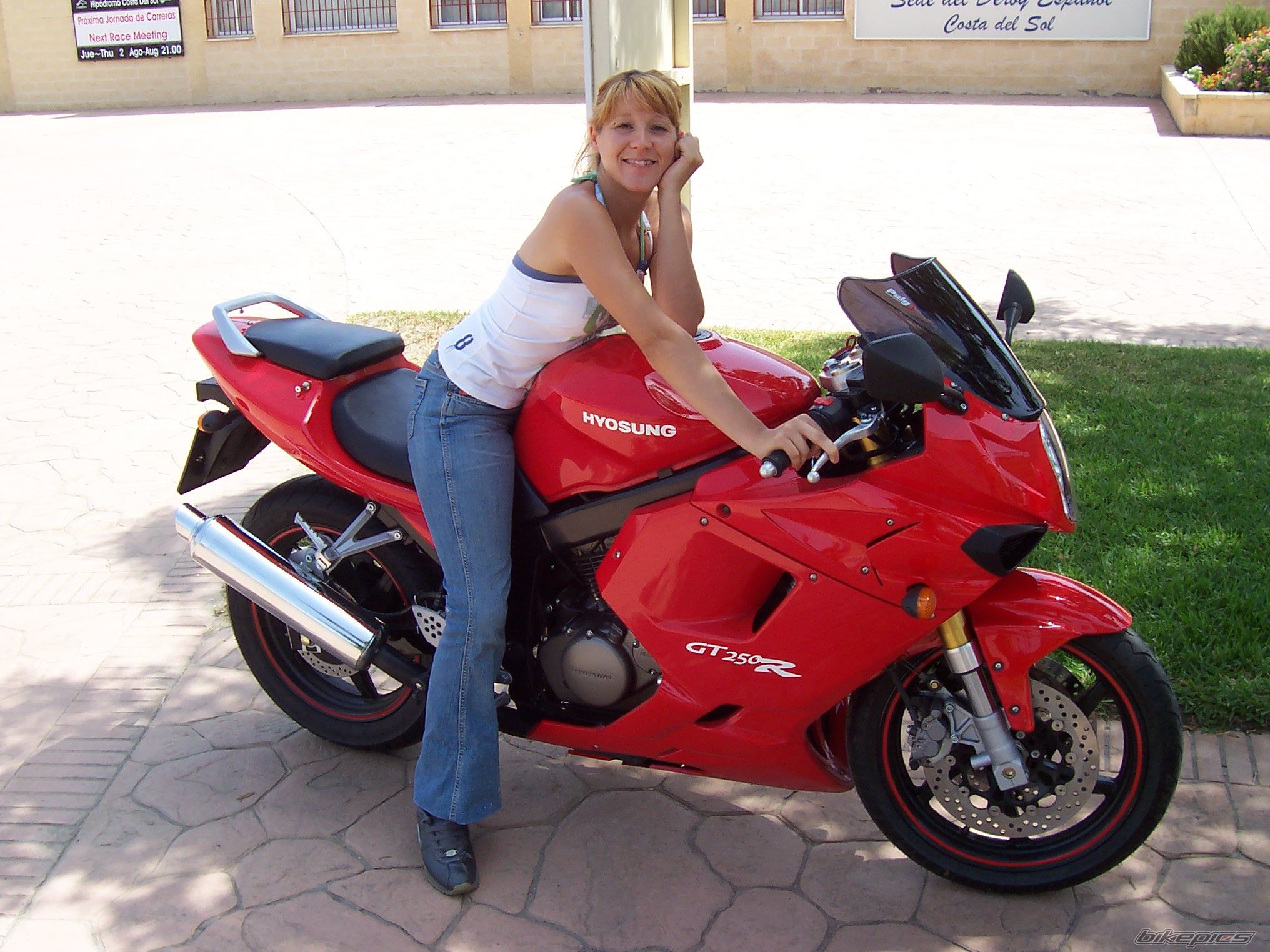 2006 HYOSUNG GT 250 R COMET | Picture 1073121 motorcycle photo