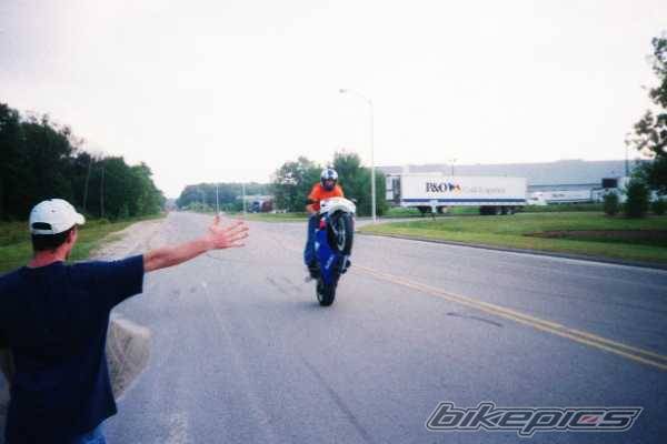 2000 YAMAHA YZF R6 | Picture 10740 motorcycle photo