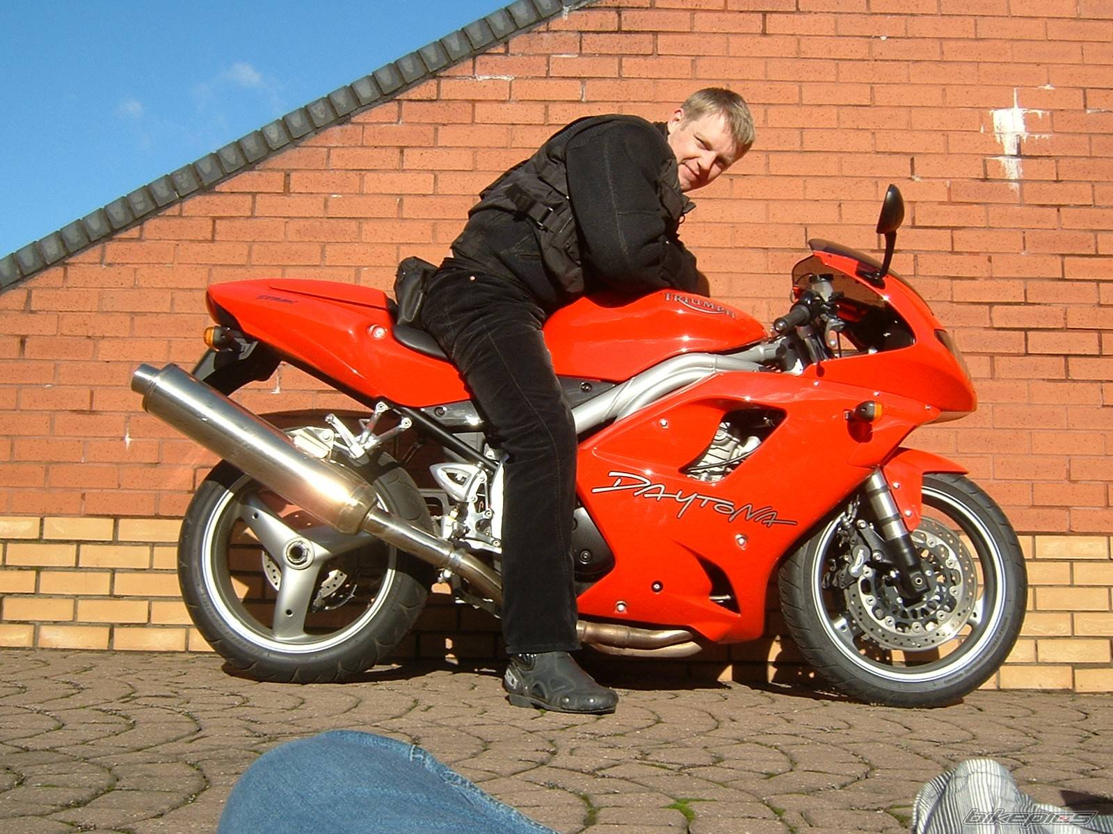 2004 TRIUMPH DAYTONA 955 | Picture 107411 motorcycle photo