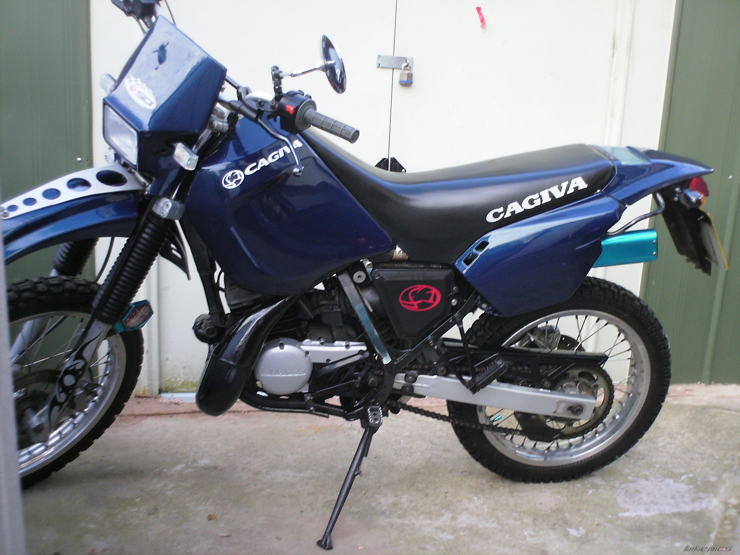 1999 CAGIVA W8 125 | Picture 1079397 motorcycle photo