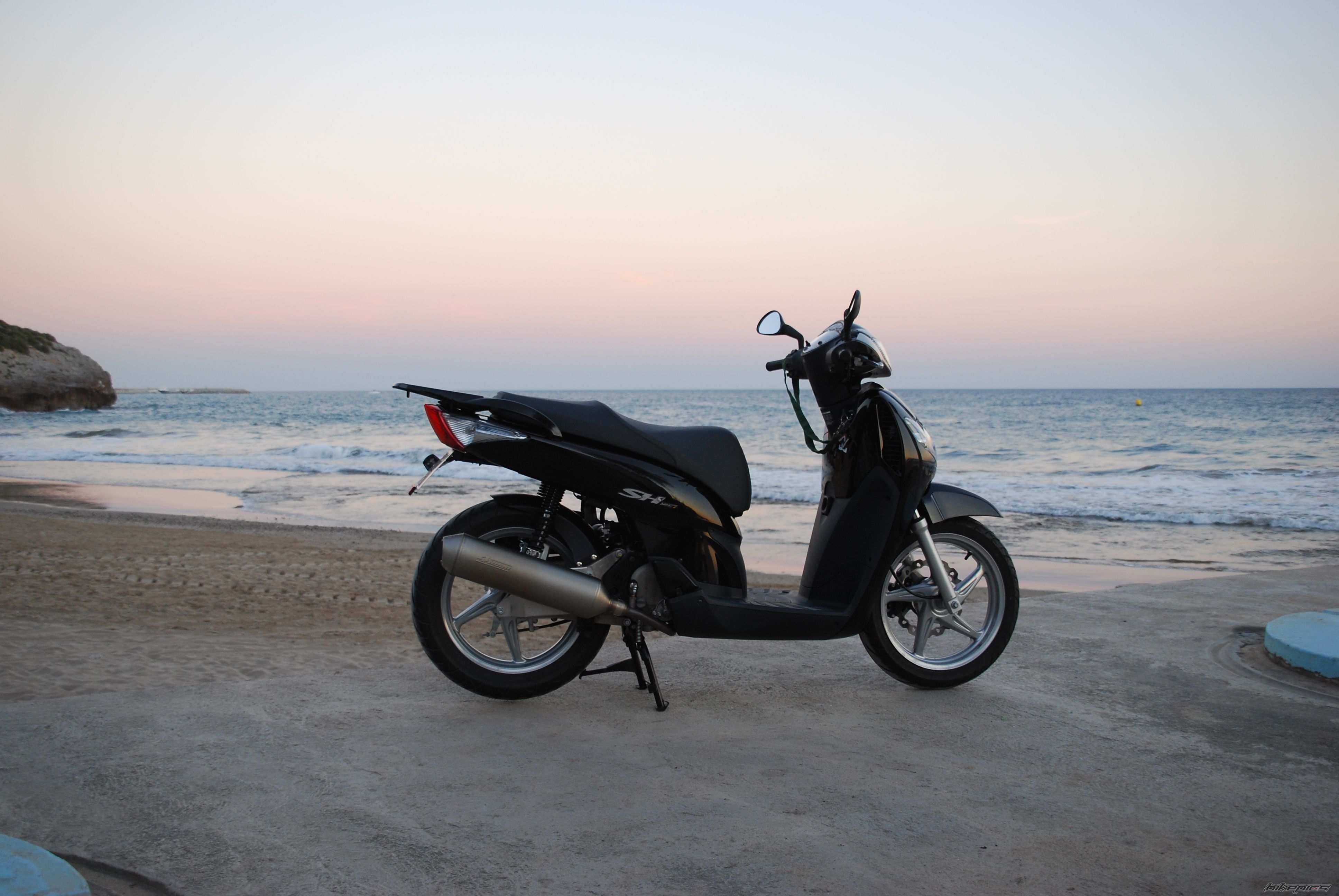 2007 HONDA SH 150 | Picture 1080660 motorcycle photo